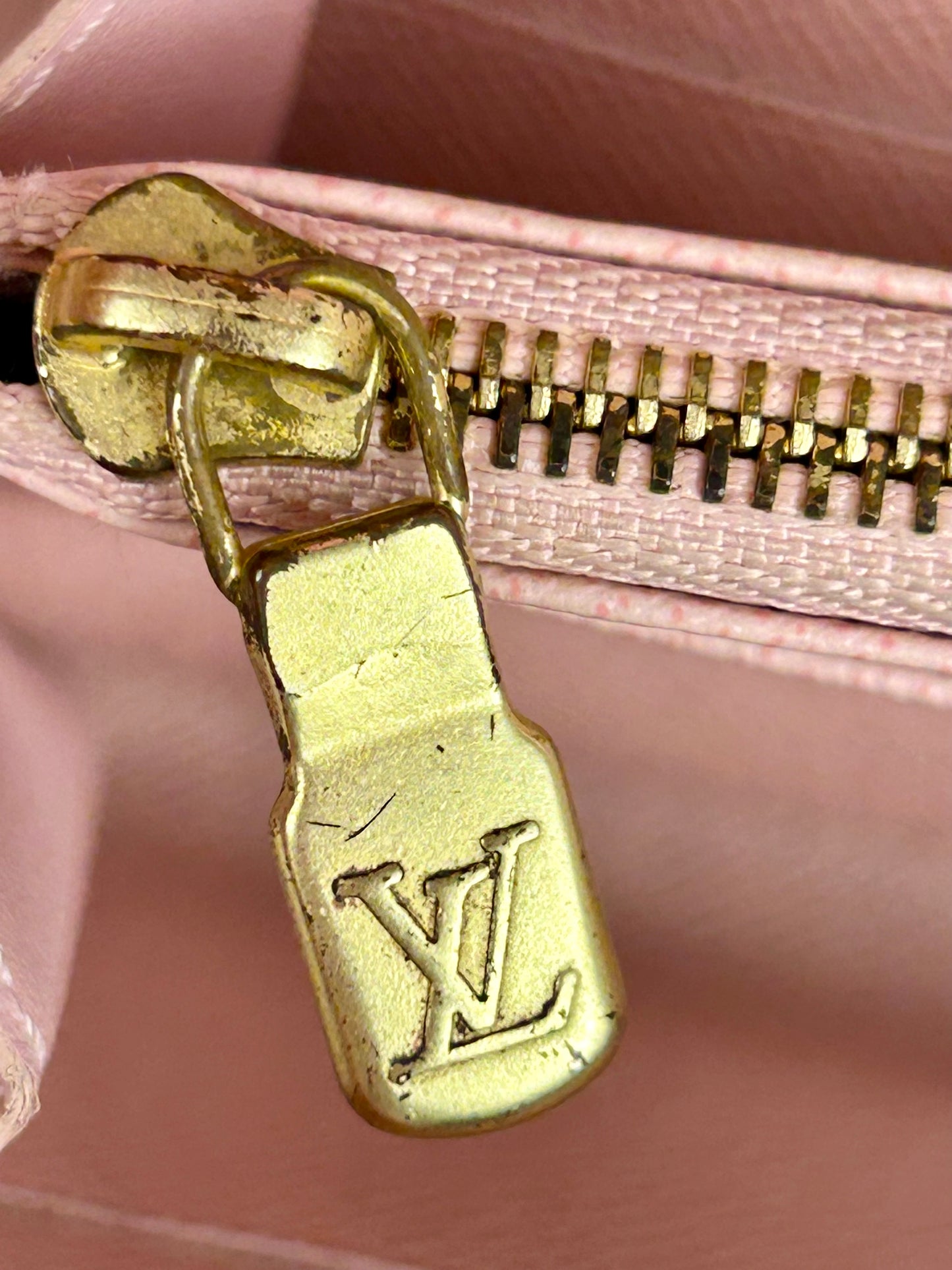 Sarah Wallet NM in DE/Rose