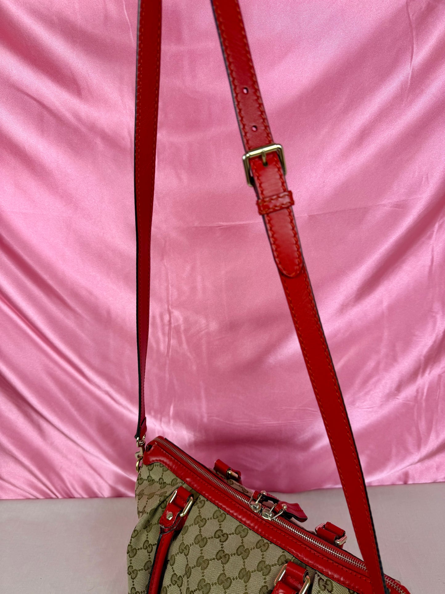 Gucci Sukey Two-Way