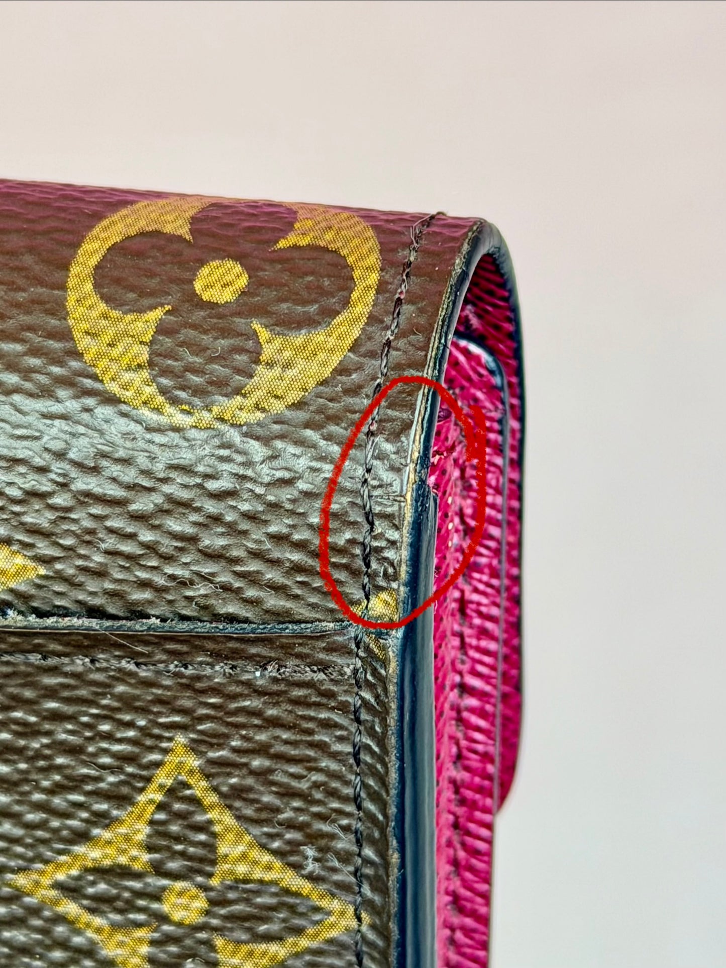 Sarah Wallet NM Monogram/Berry