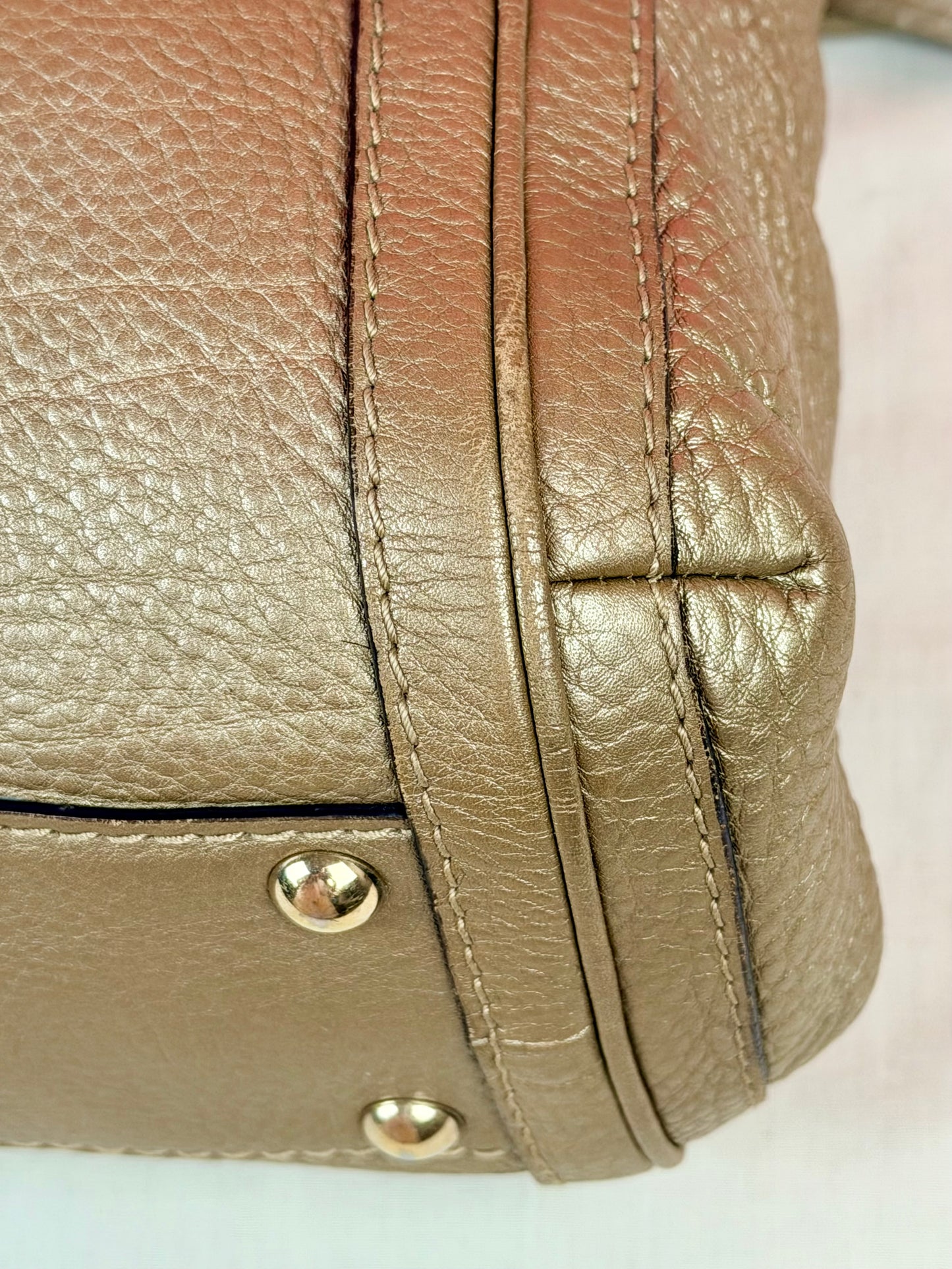 Bronze Gucci Bella
