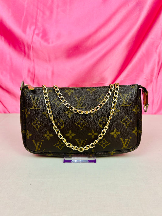 Pochette Accessories