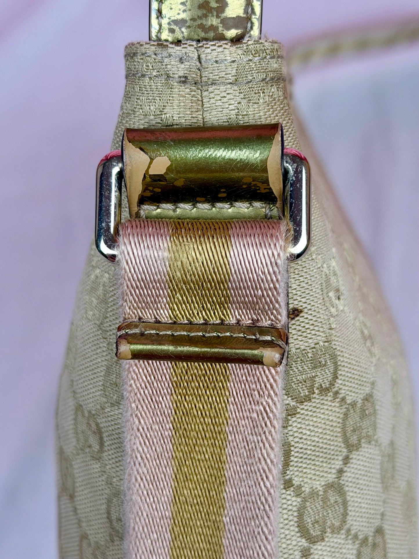 Gucci Metallic Messenger