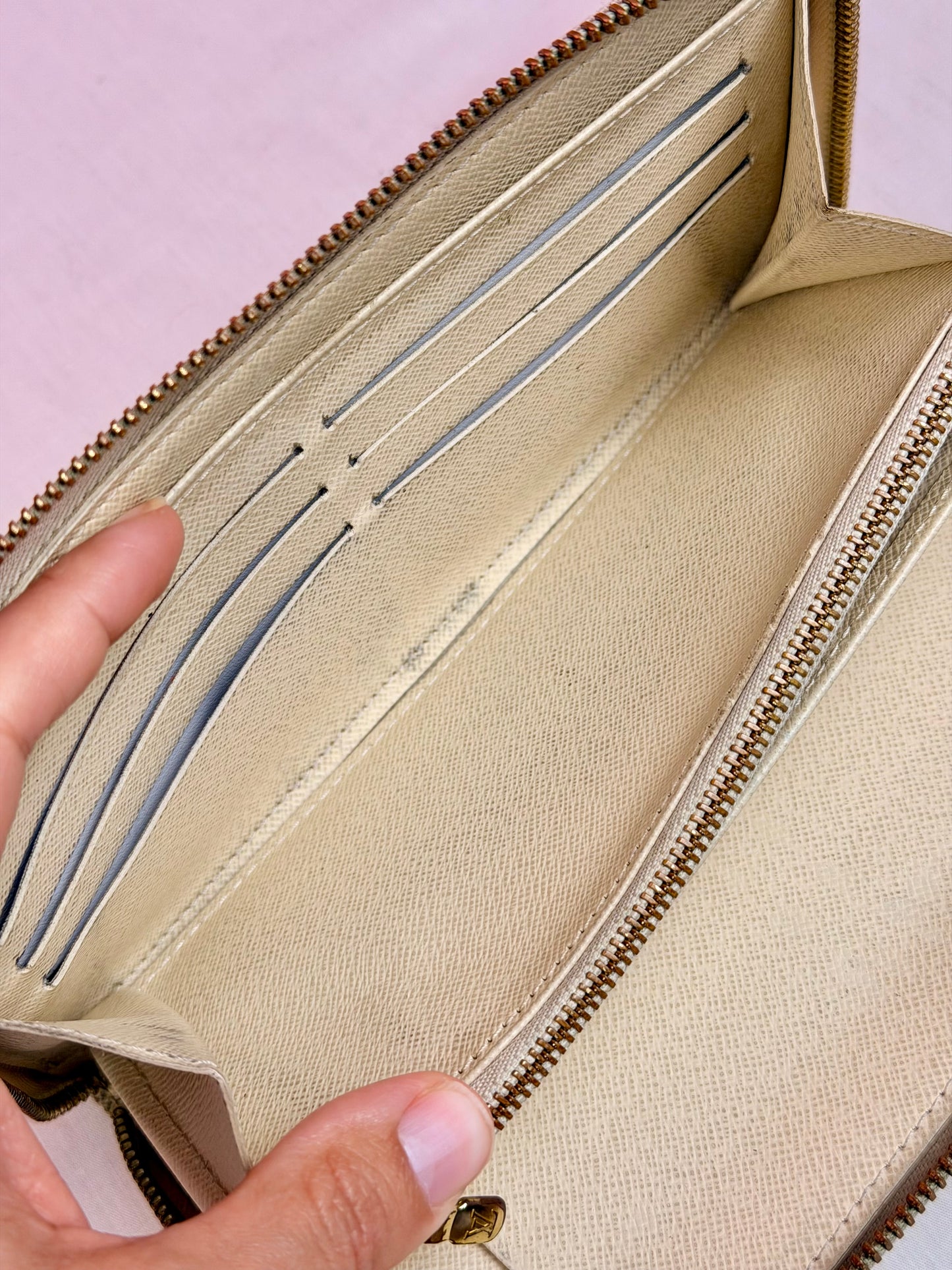Zippy Organizer in DA