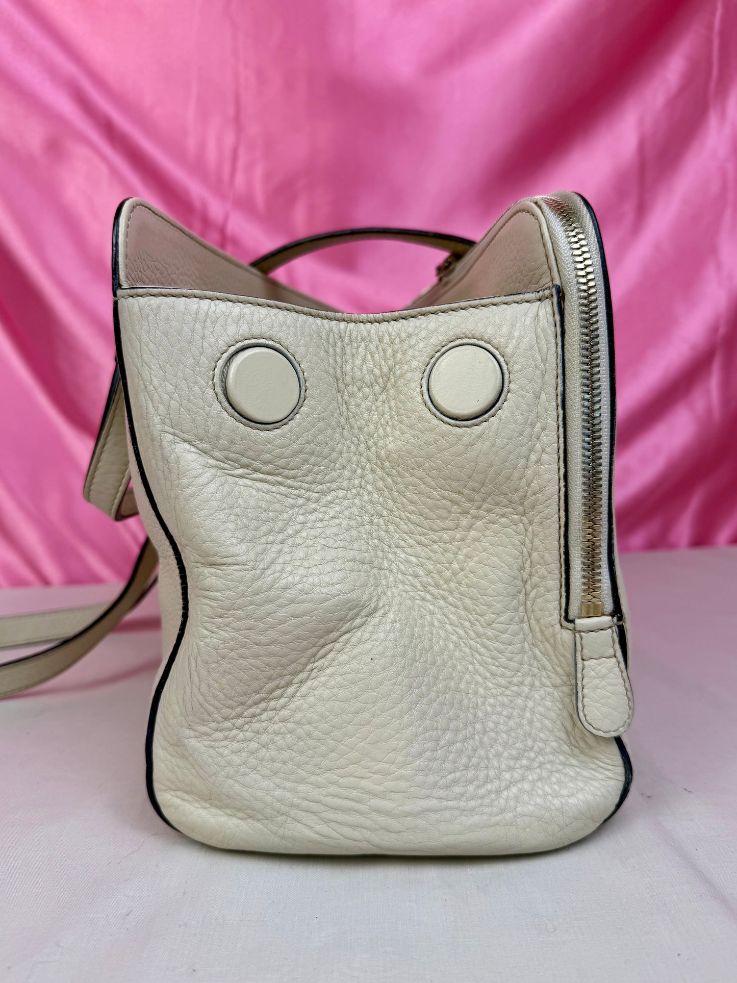 White Leather Interlocking G