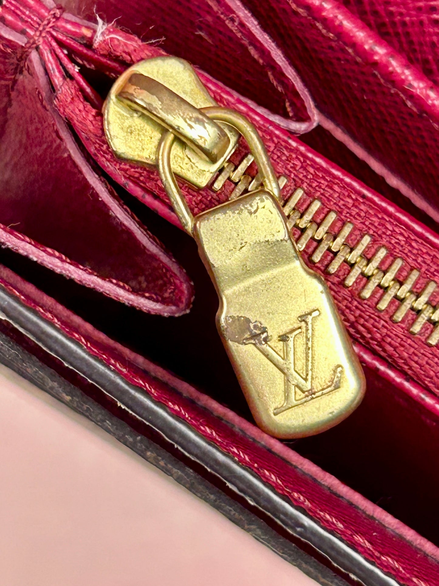 Louis Vuitton Sarah Wallet Monogram/Berry