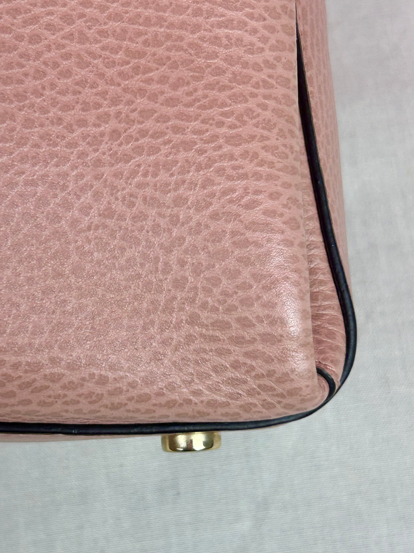 Pink Interlocking Top Handle Gucci