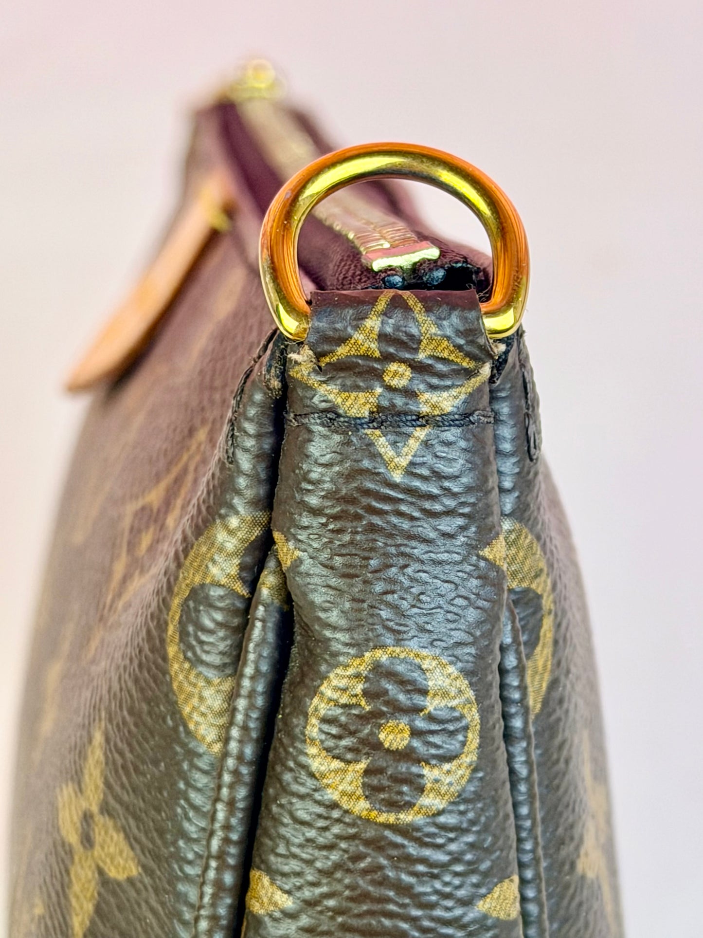 Large Pochette