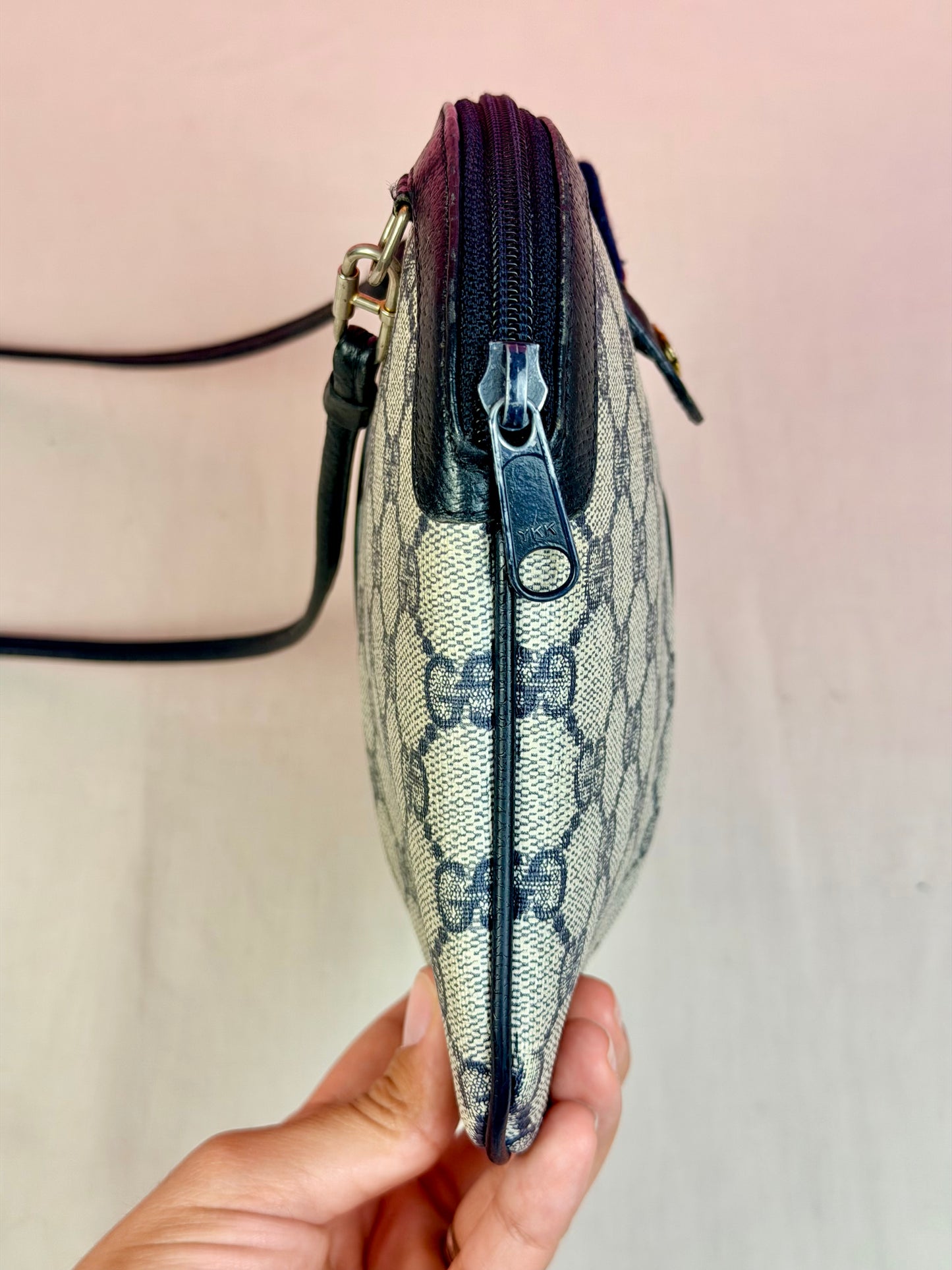 Gucci Navy Sherry Line Dome