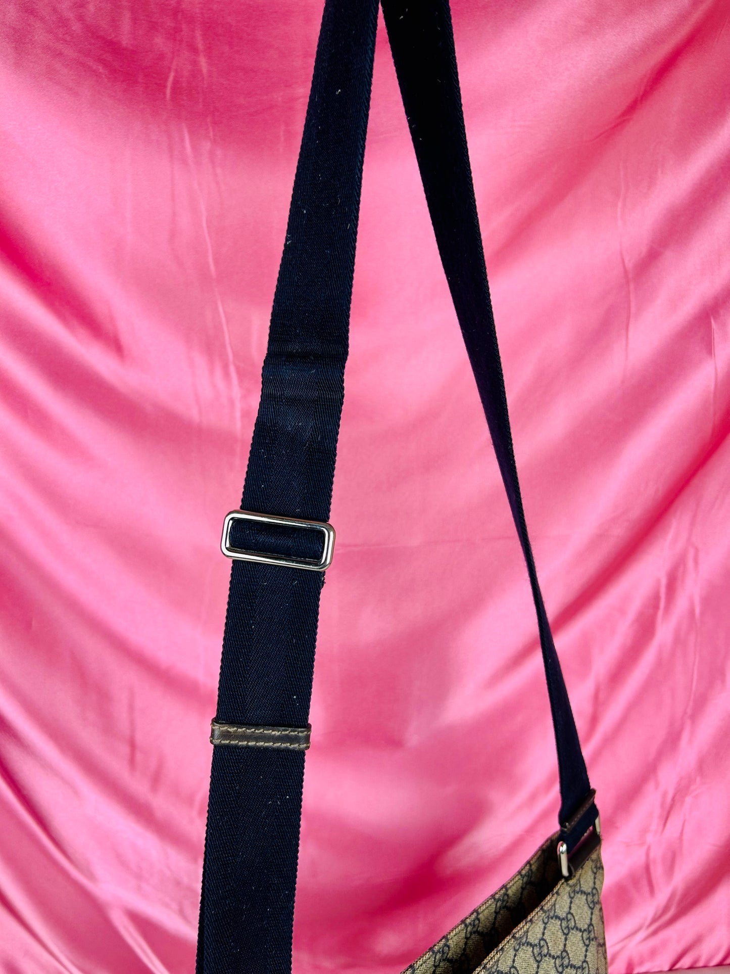 Large Navy Gucci Supreme Crossbody