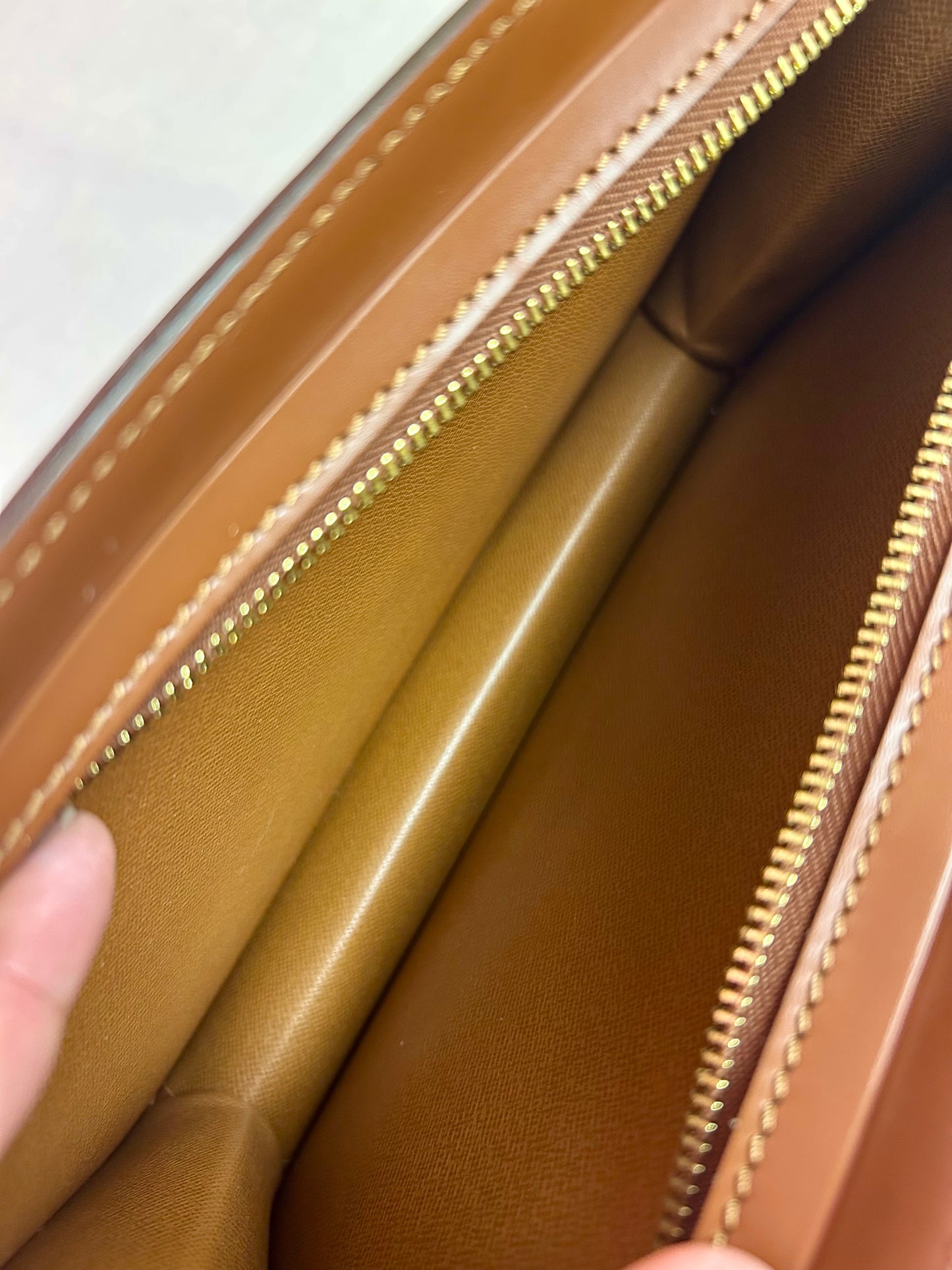 Homme Clutch/Shoulder Bag