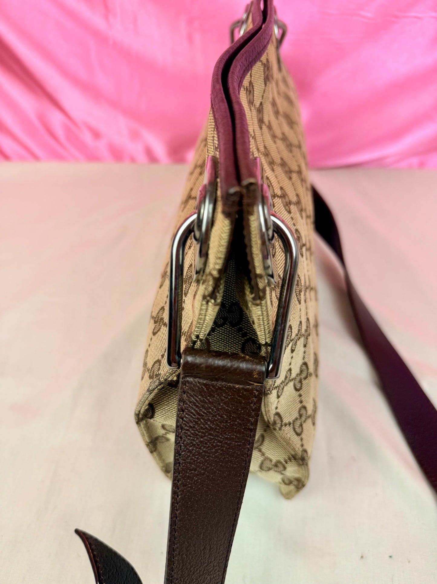 Gucci Supreme Eclipse Crossbody