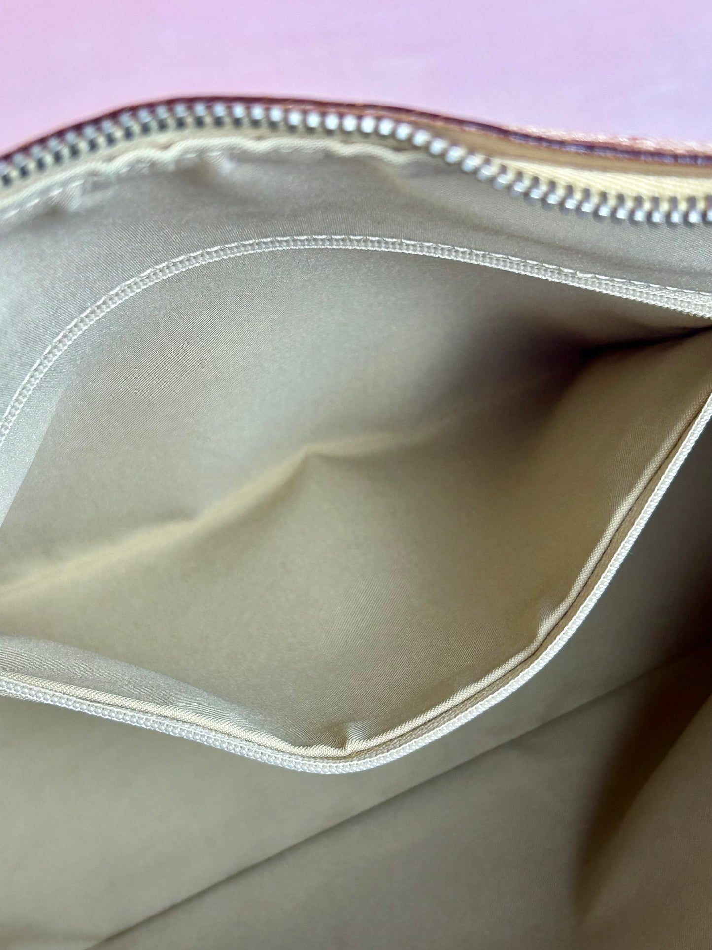 Jumbo GG Shoulder Bag Gucci