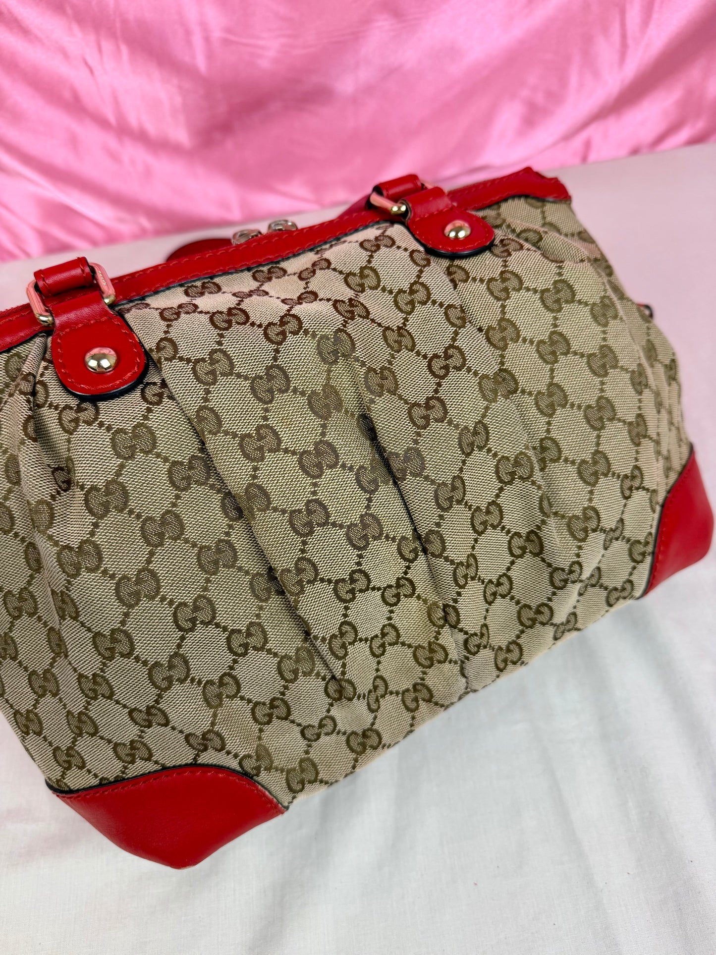 Gucci Sukey Two-Way