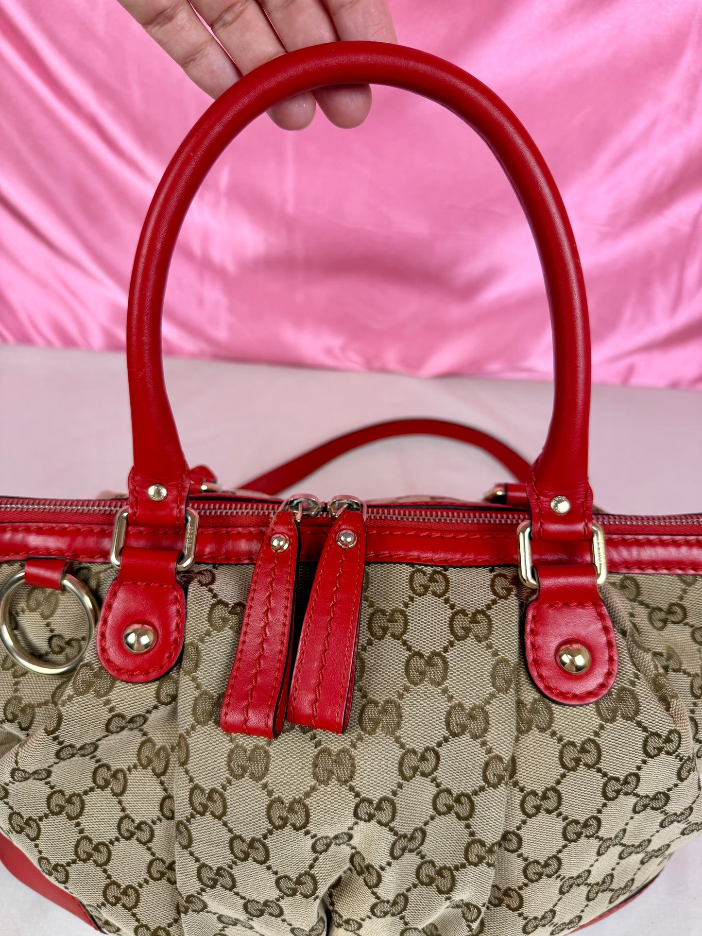 Gucci Sukey Two-Way