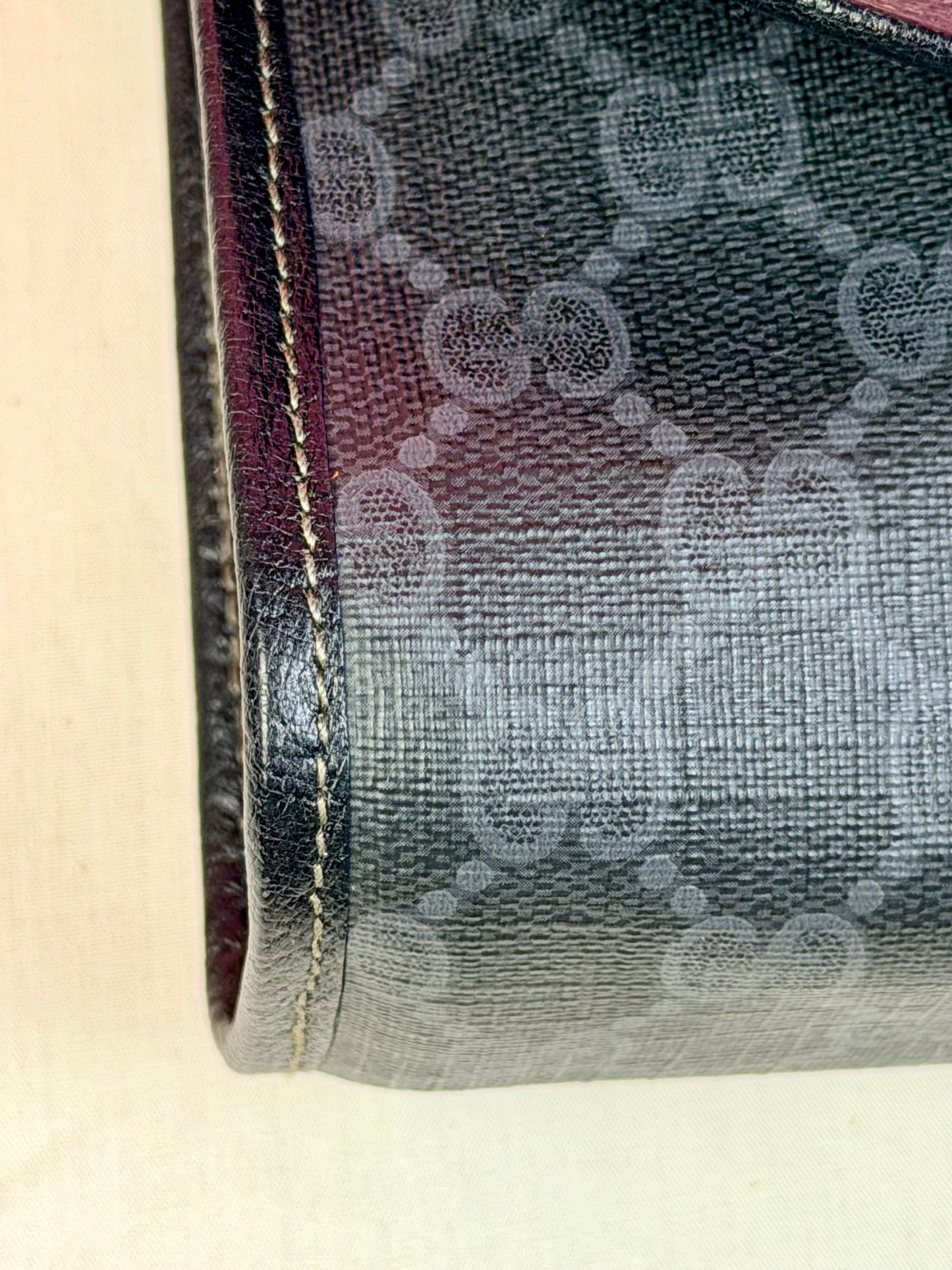 Black Sherry Line Clutch on Chain