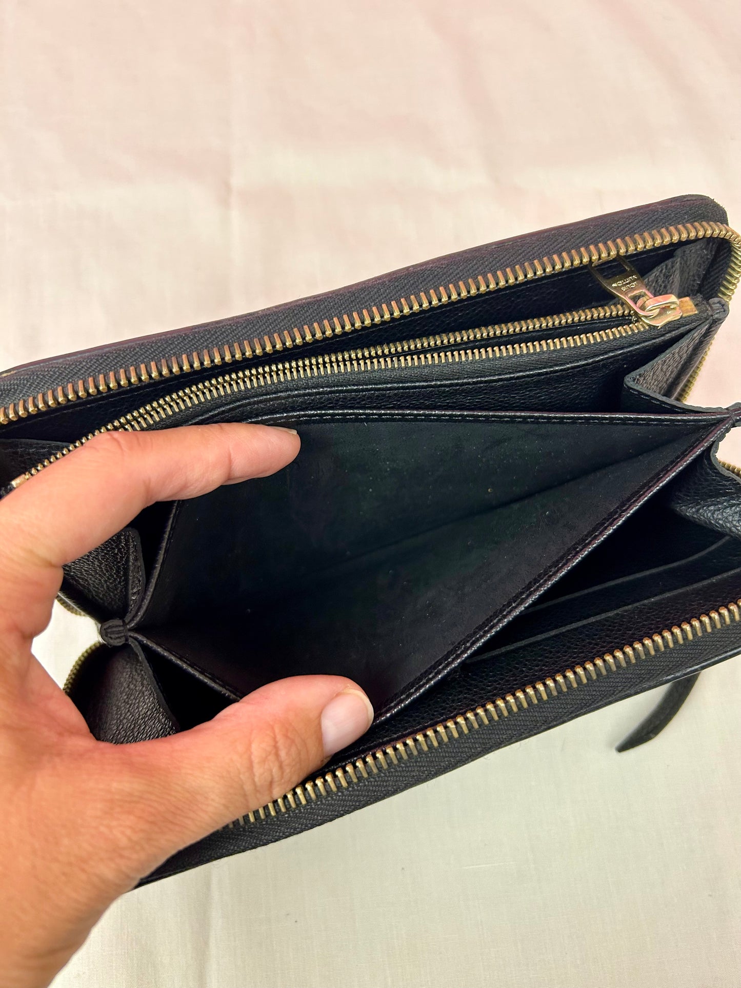 Black Empreinte Zippy Wallet