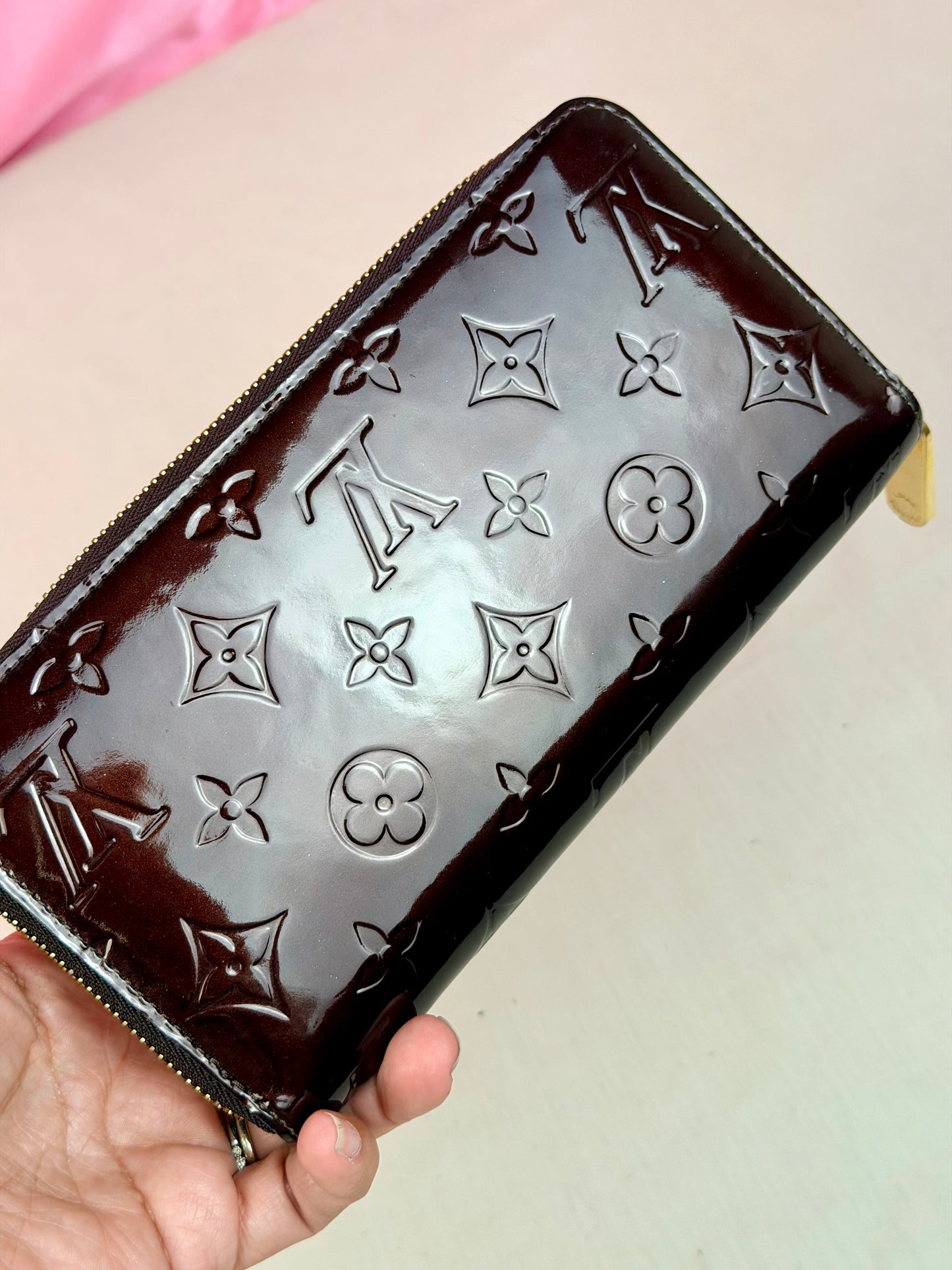 Amarathe Vernis Zippy Wallet