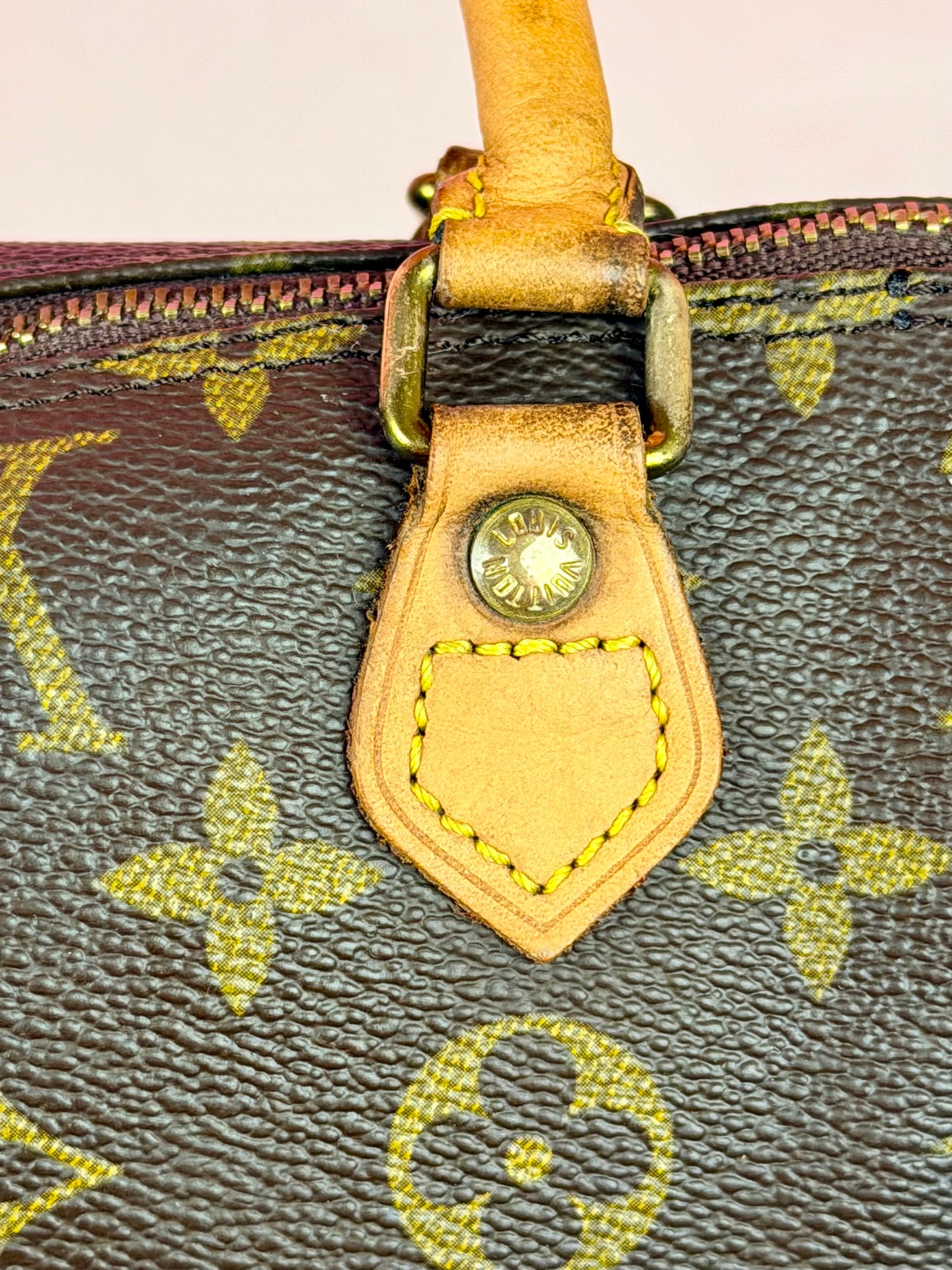 Mini Speedy HL with Strap