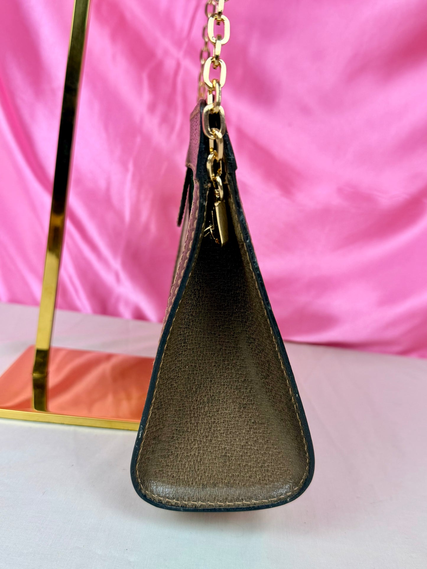 Sherry Line Clutch on Chain