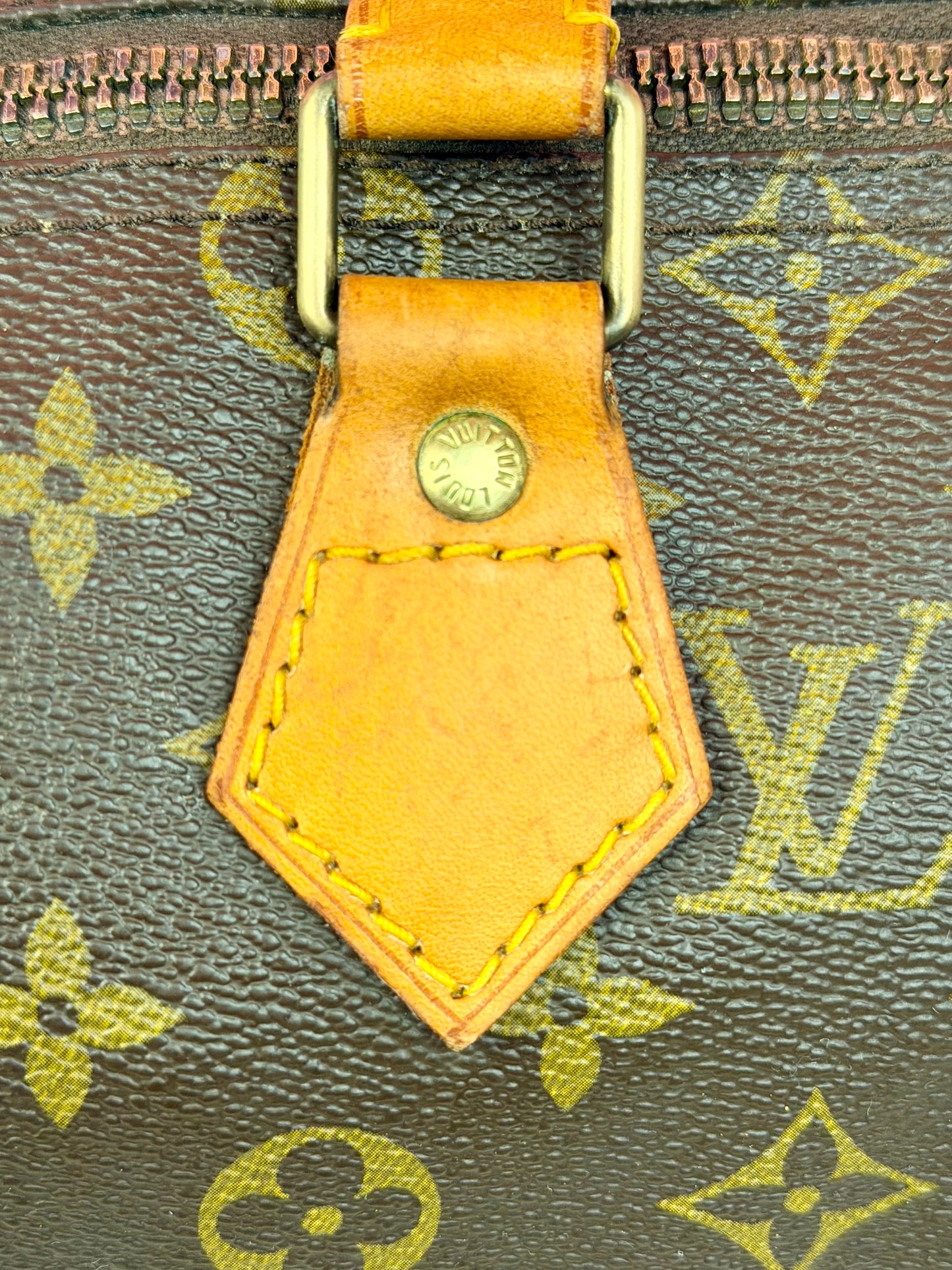 Vintage Speedy 25