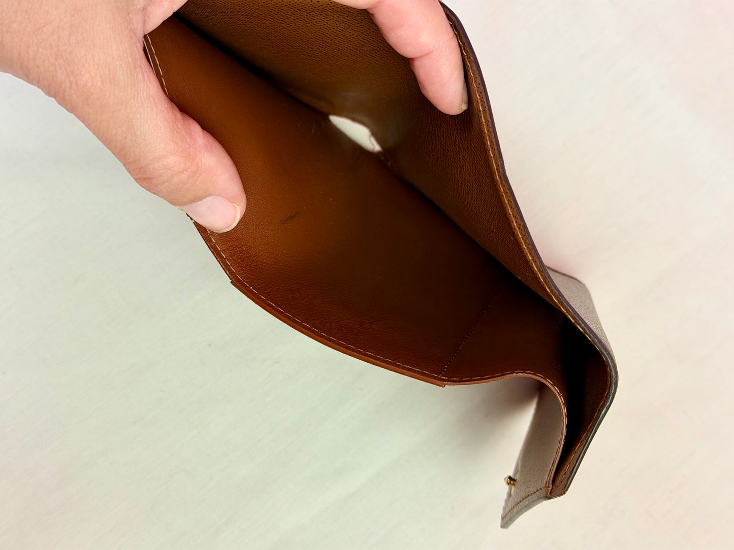 Victorine Compact Wallet in Monogram/Brown