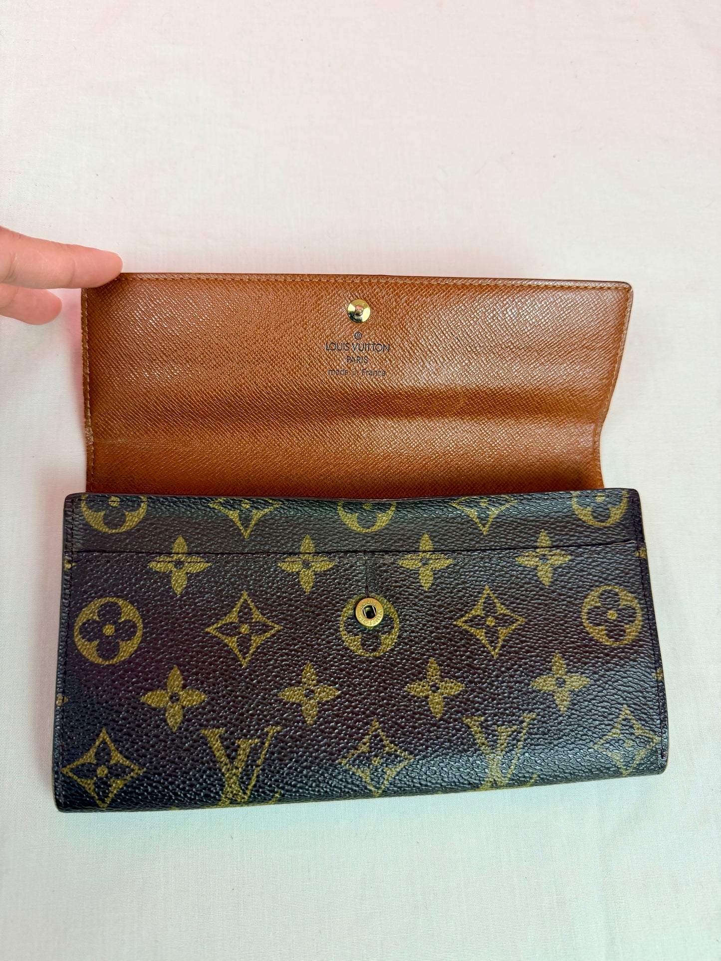 Sarah Wallet in Monogram