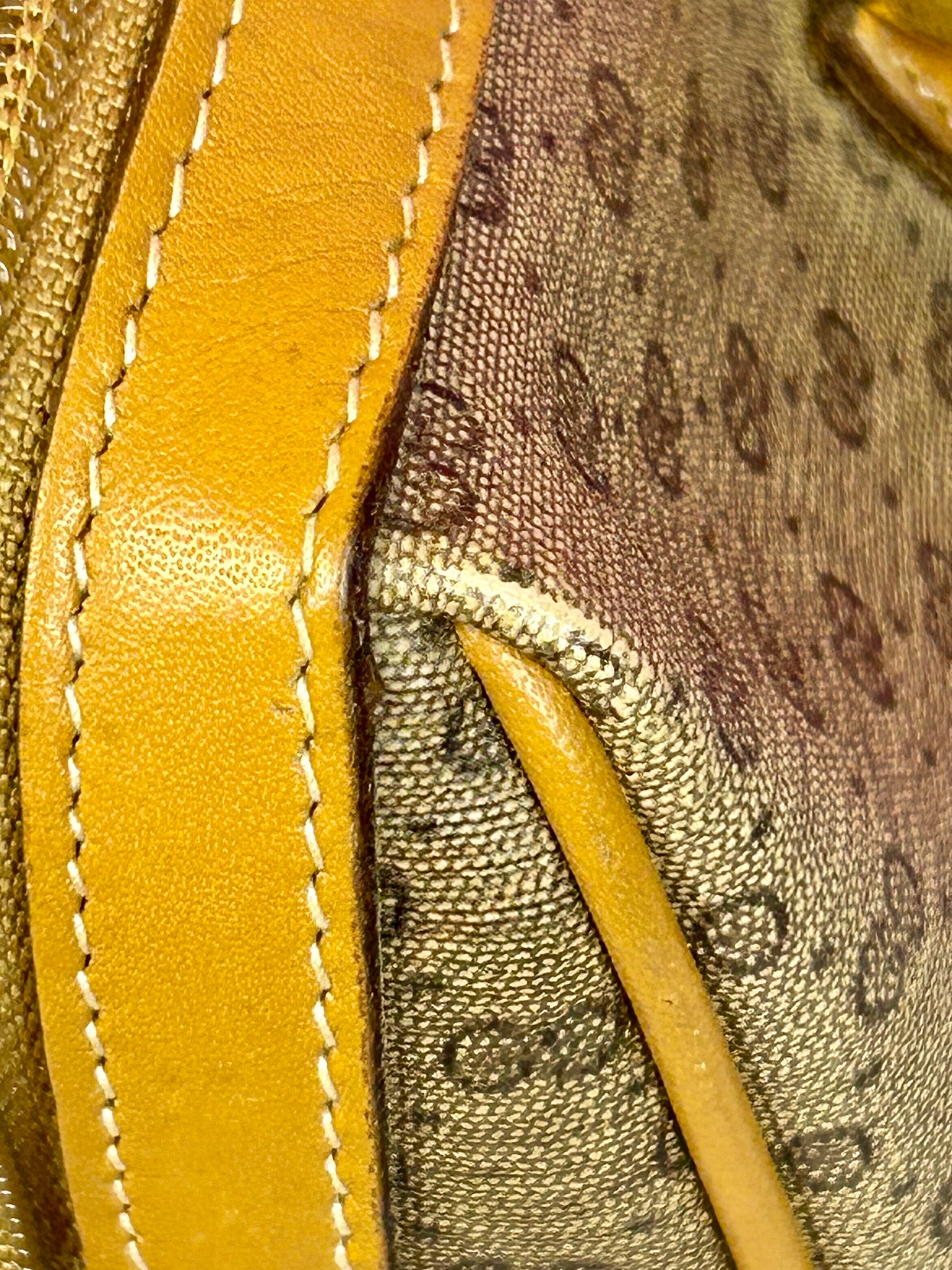 Yellow Micro Gucci Two-Way Shoulder Bag