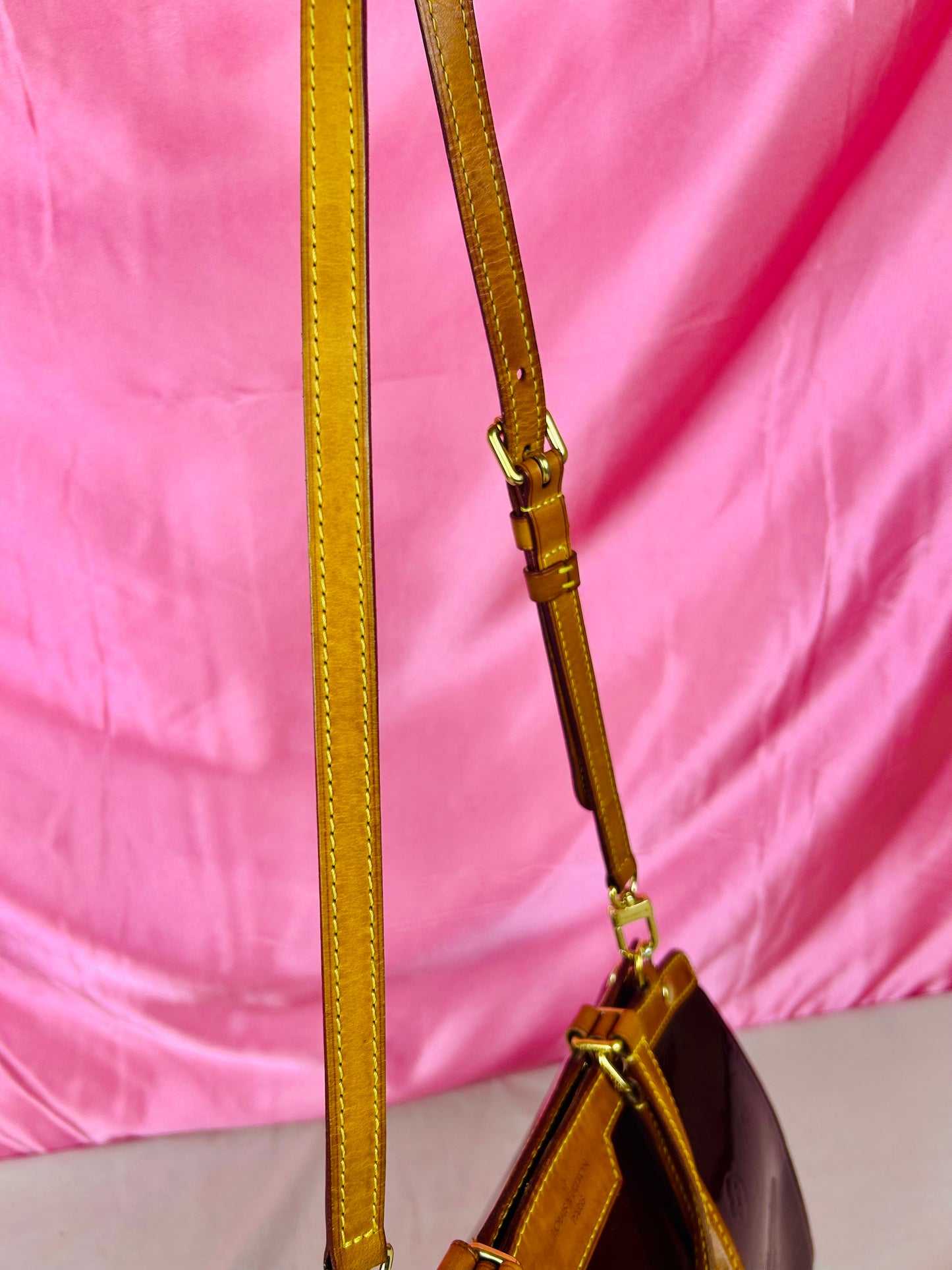 Magenta Vernis Brea MM