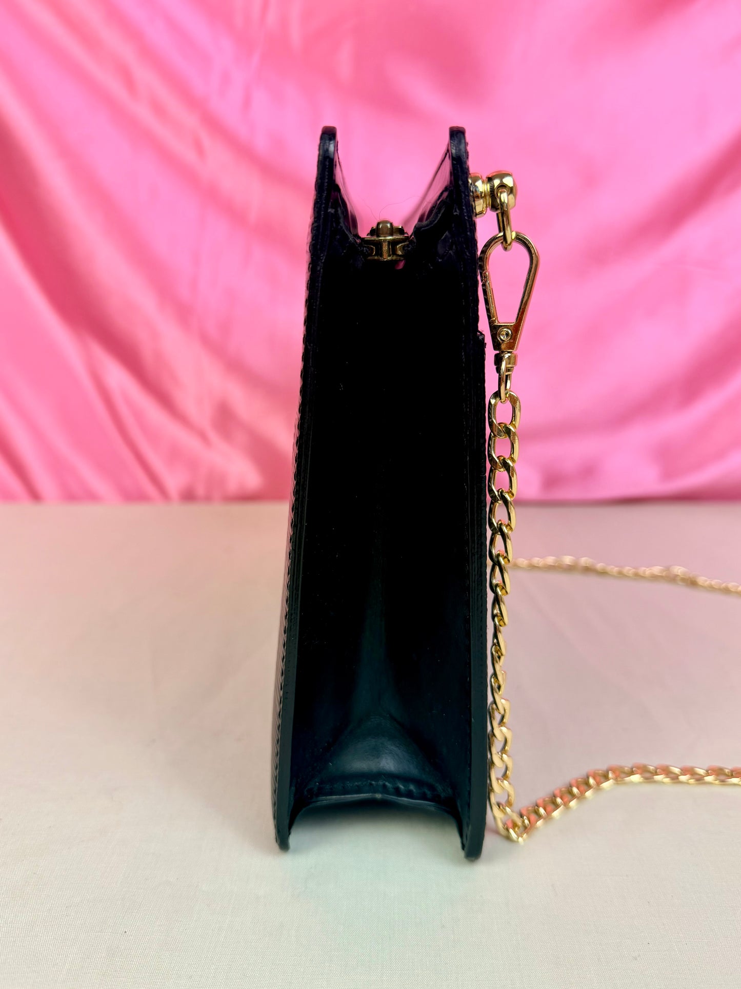Black Epi Homme Clutch