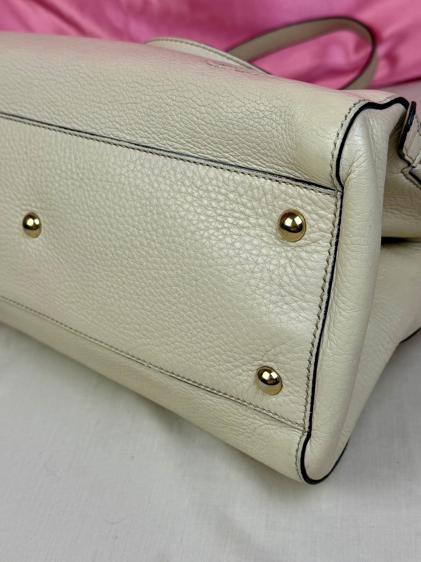 White Leather Interlocking G