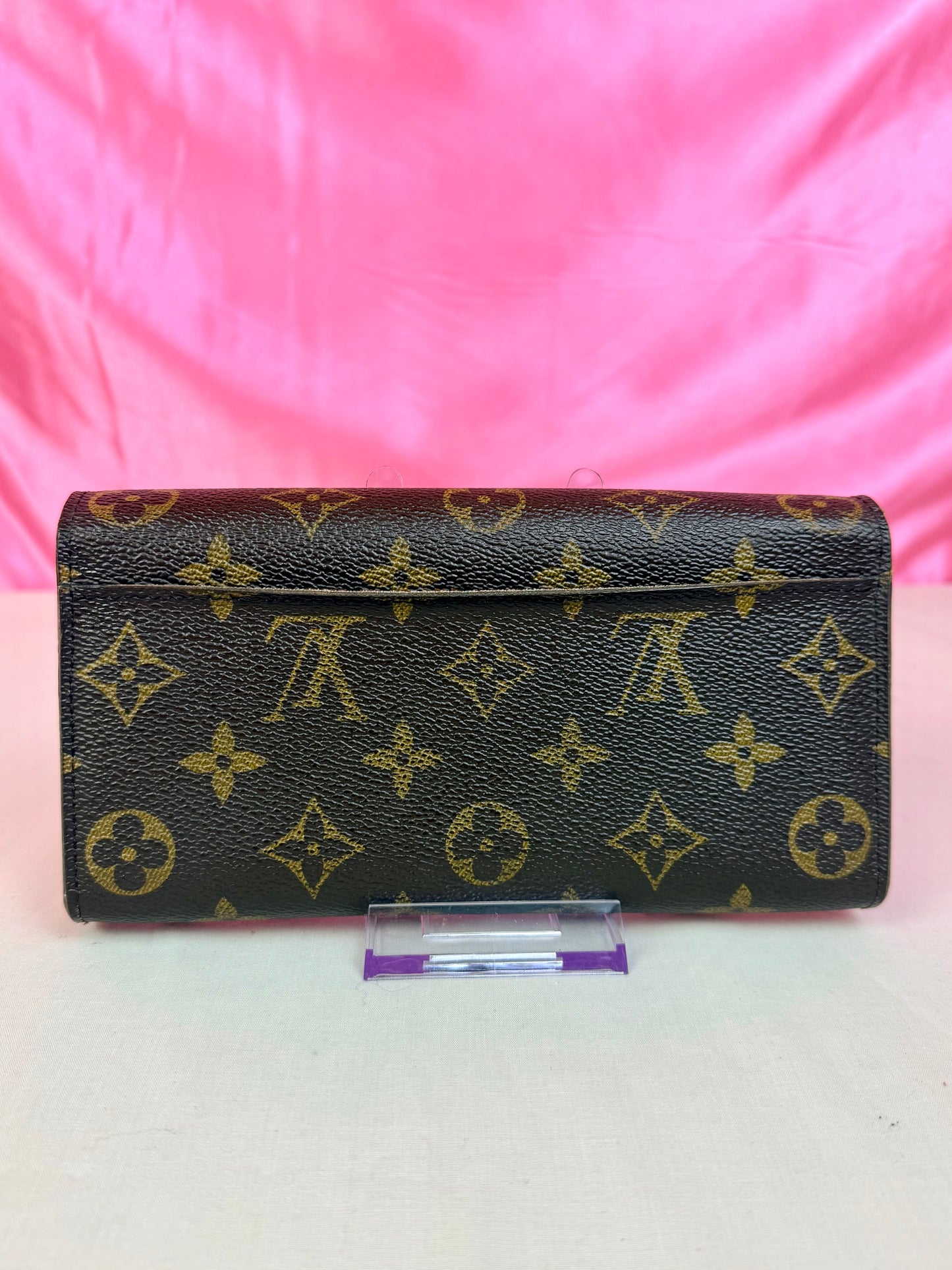 Sarah Wallet in Mono/Brown