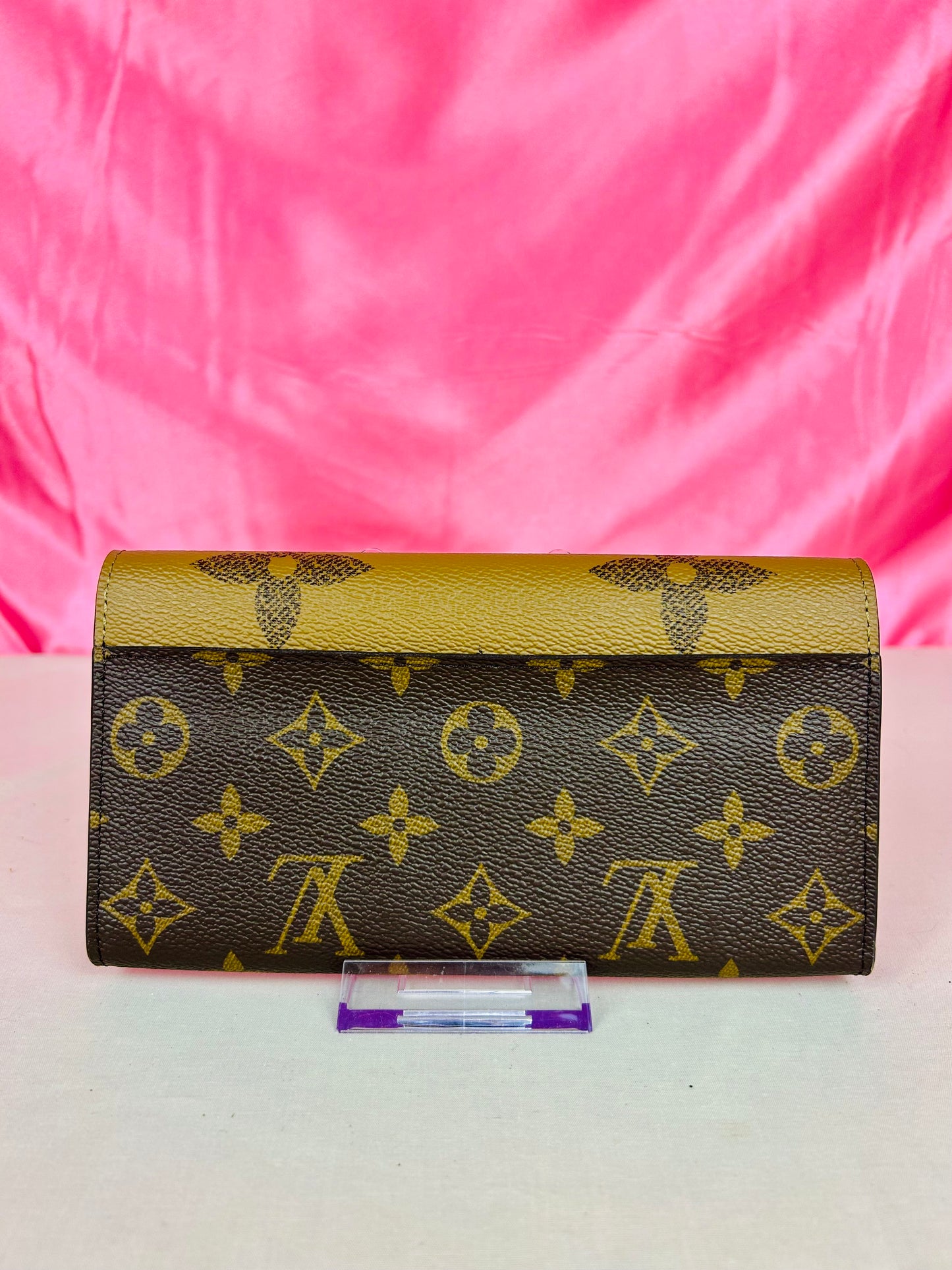 Reverse Monogram Sarah Wallet