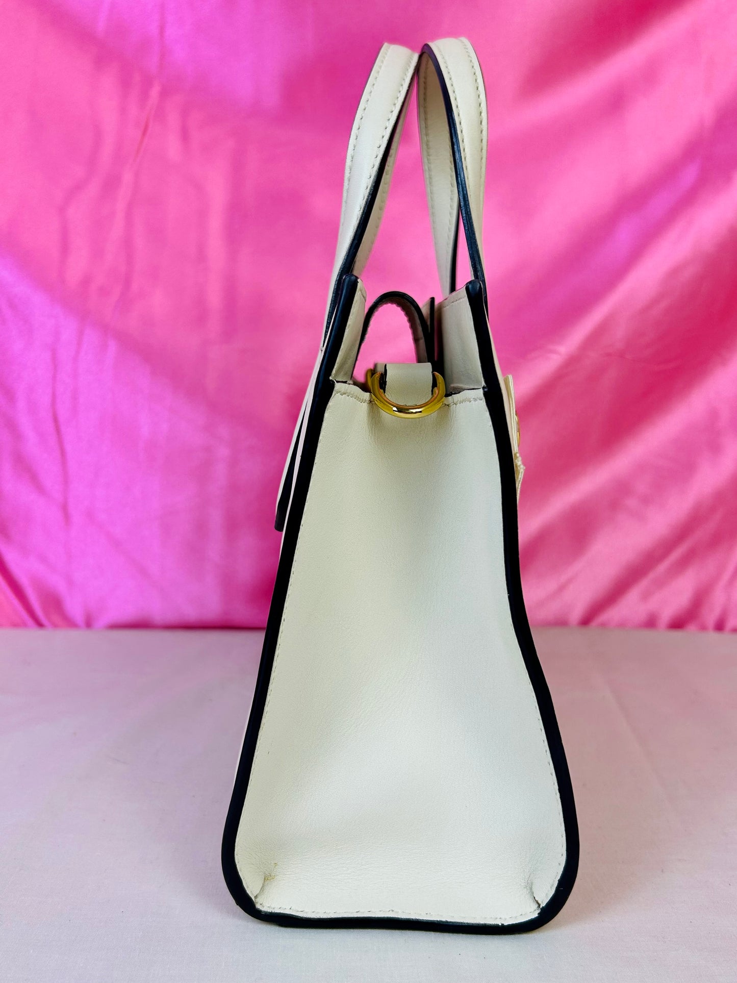 Small White Gucci Ribbon Tote