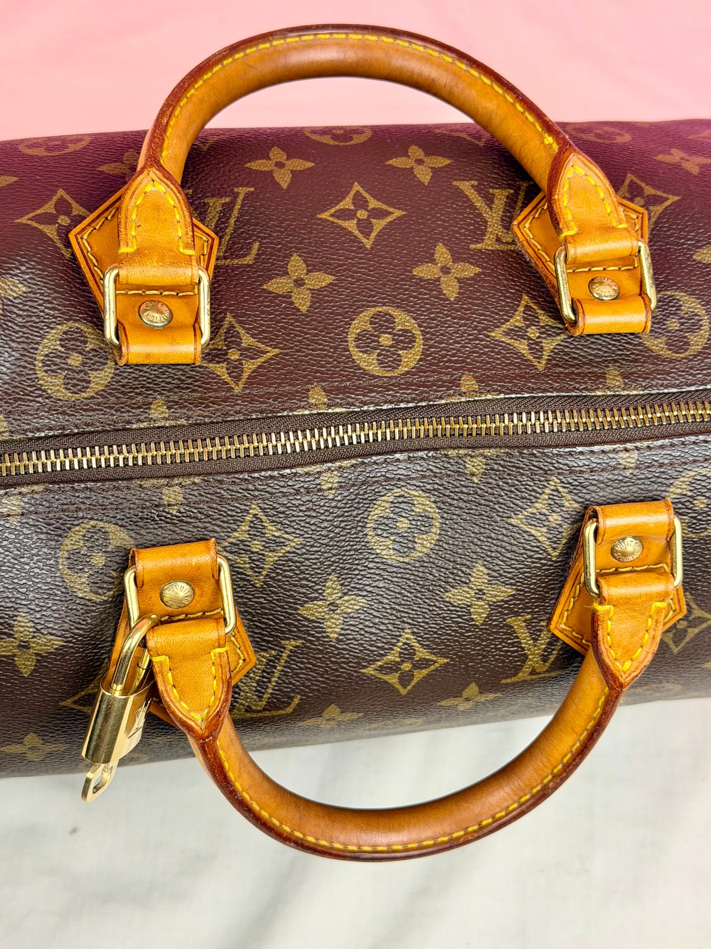 Vintage Speedy 30
