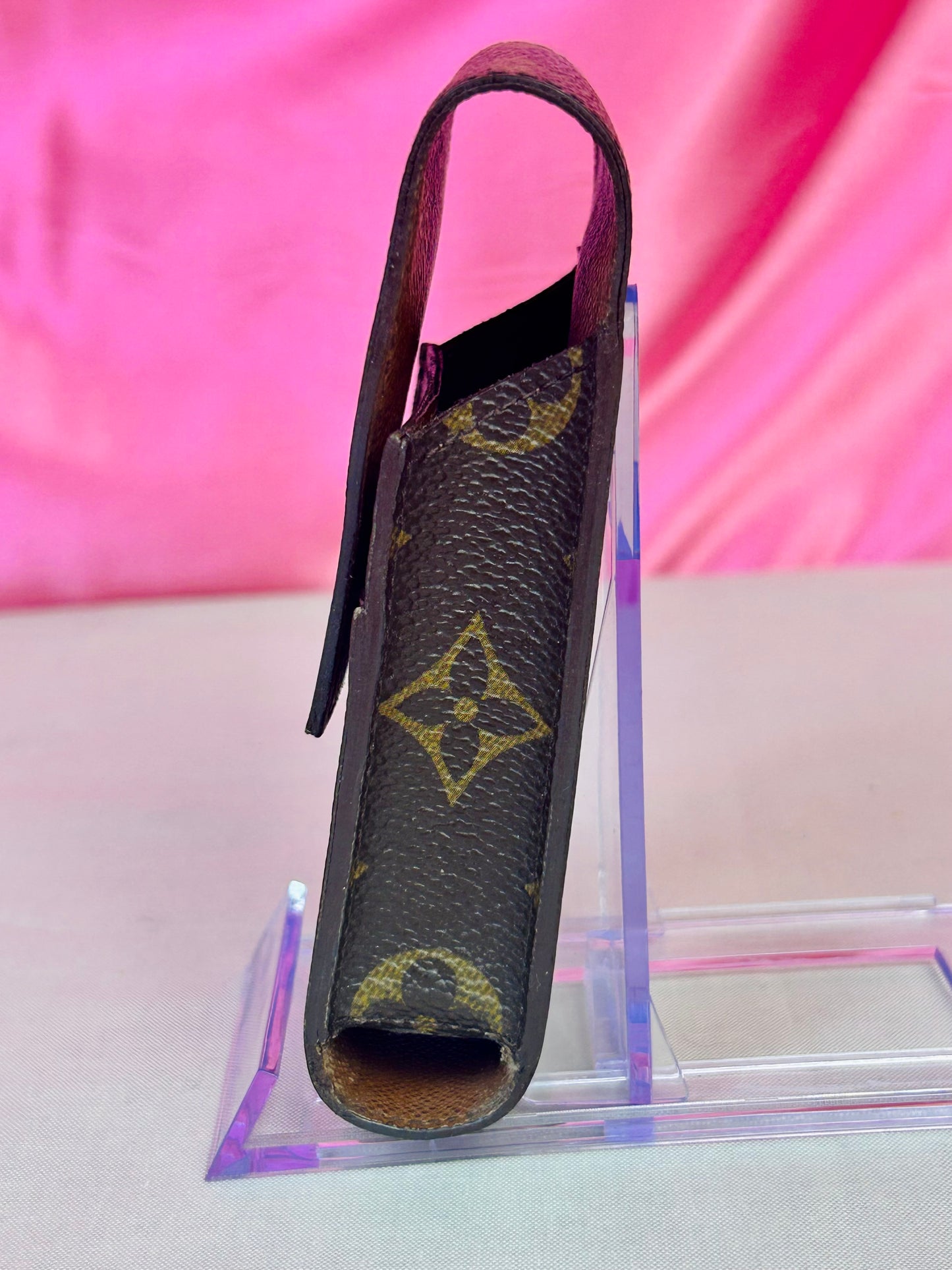 Cigarette Case (A)