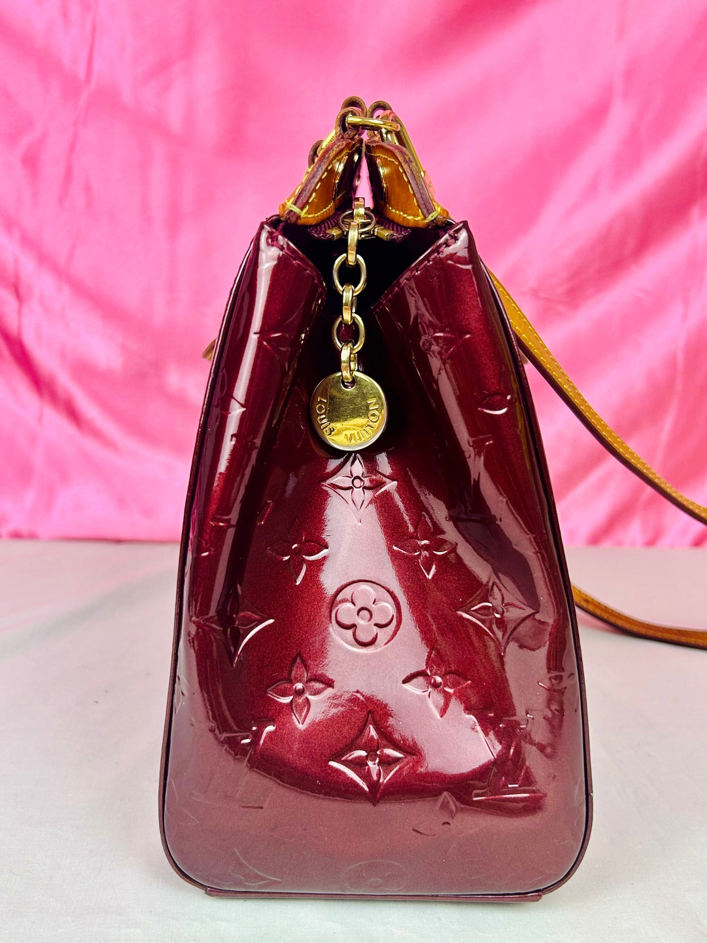 Magenta Vernis Brea MM