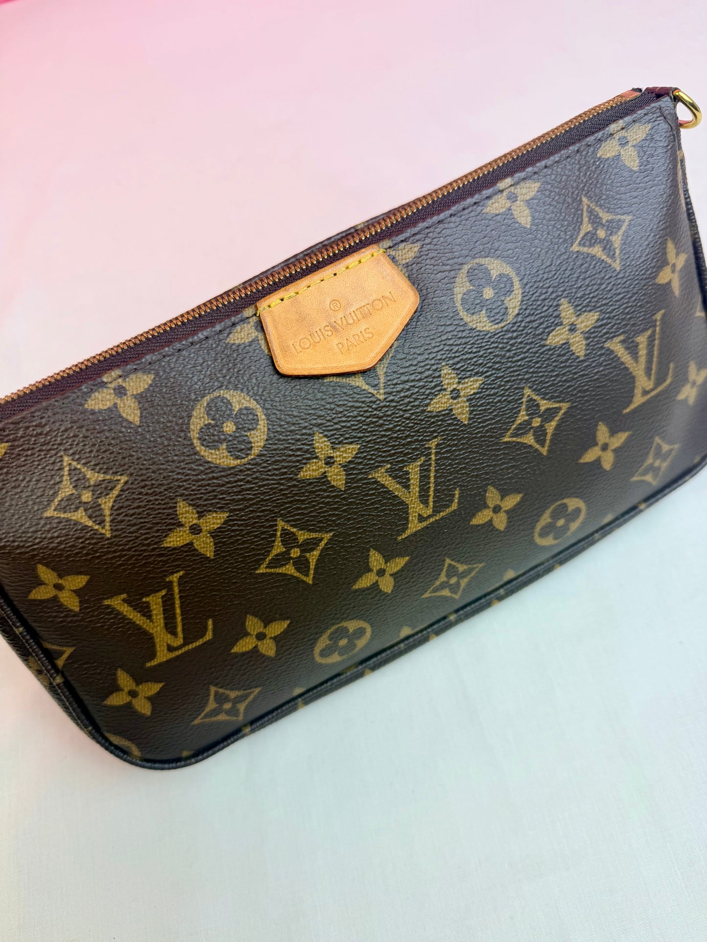 Large Pochette