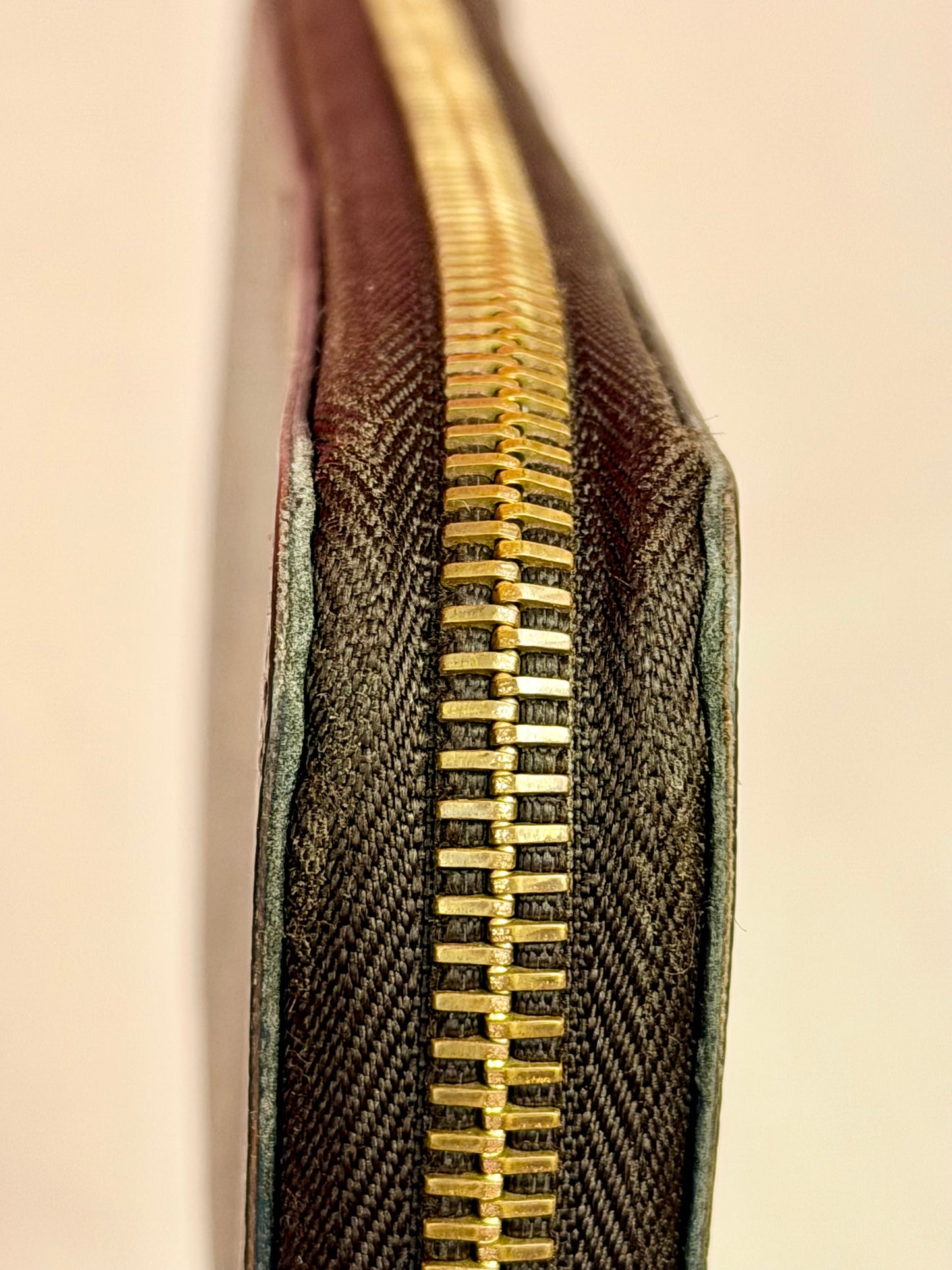 Zippy Wallet in Monogram/Rose