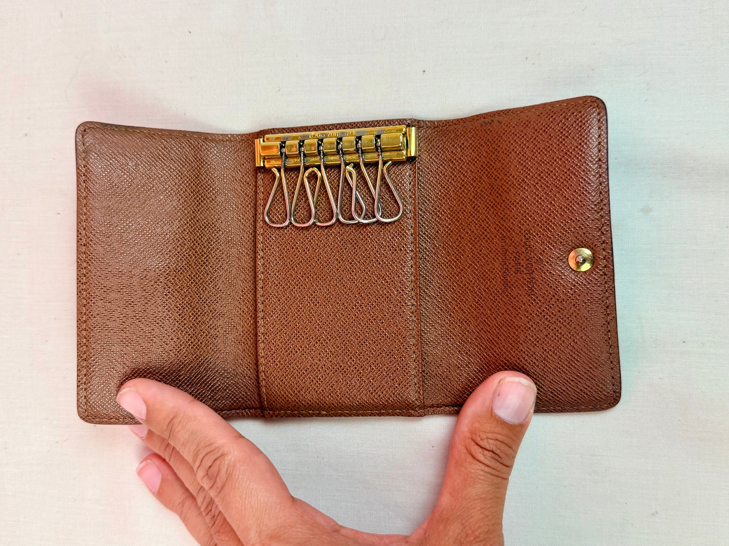 6 Key Holder