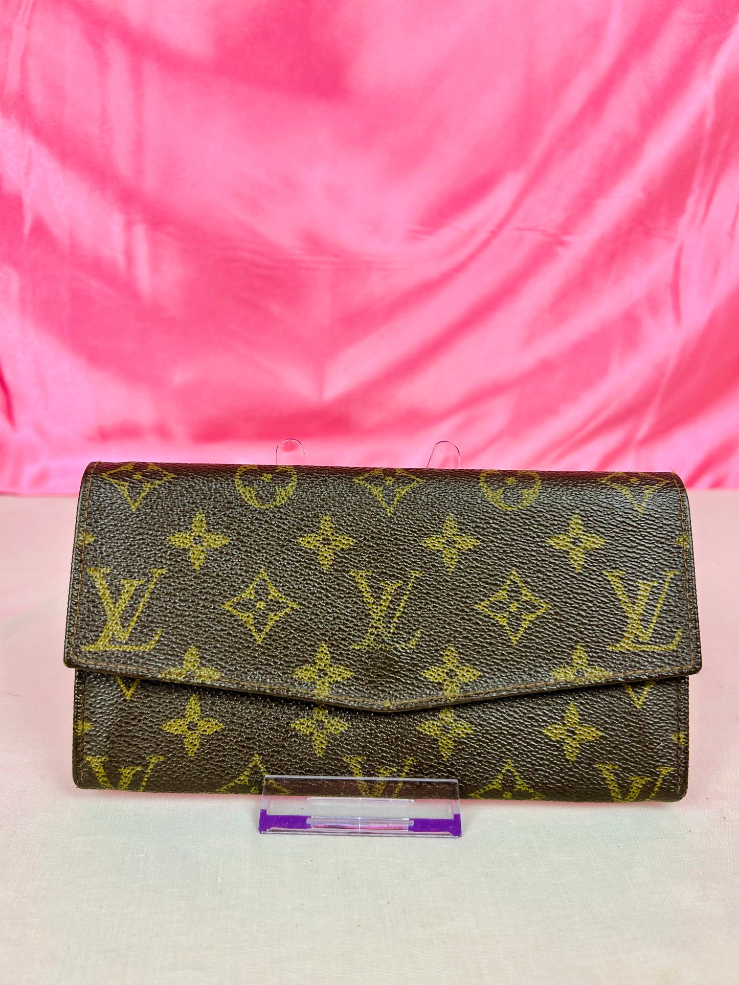 Vintage Wallet in Monogram