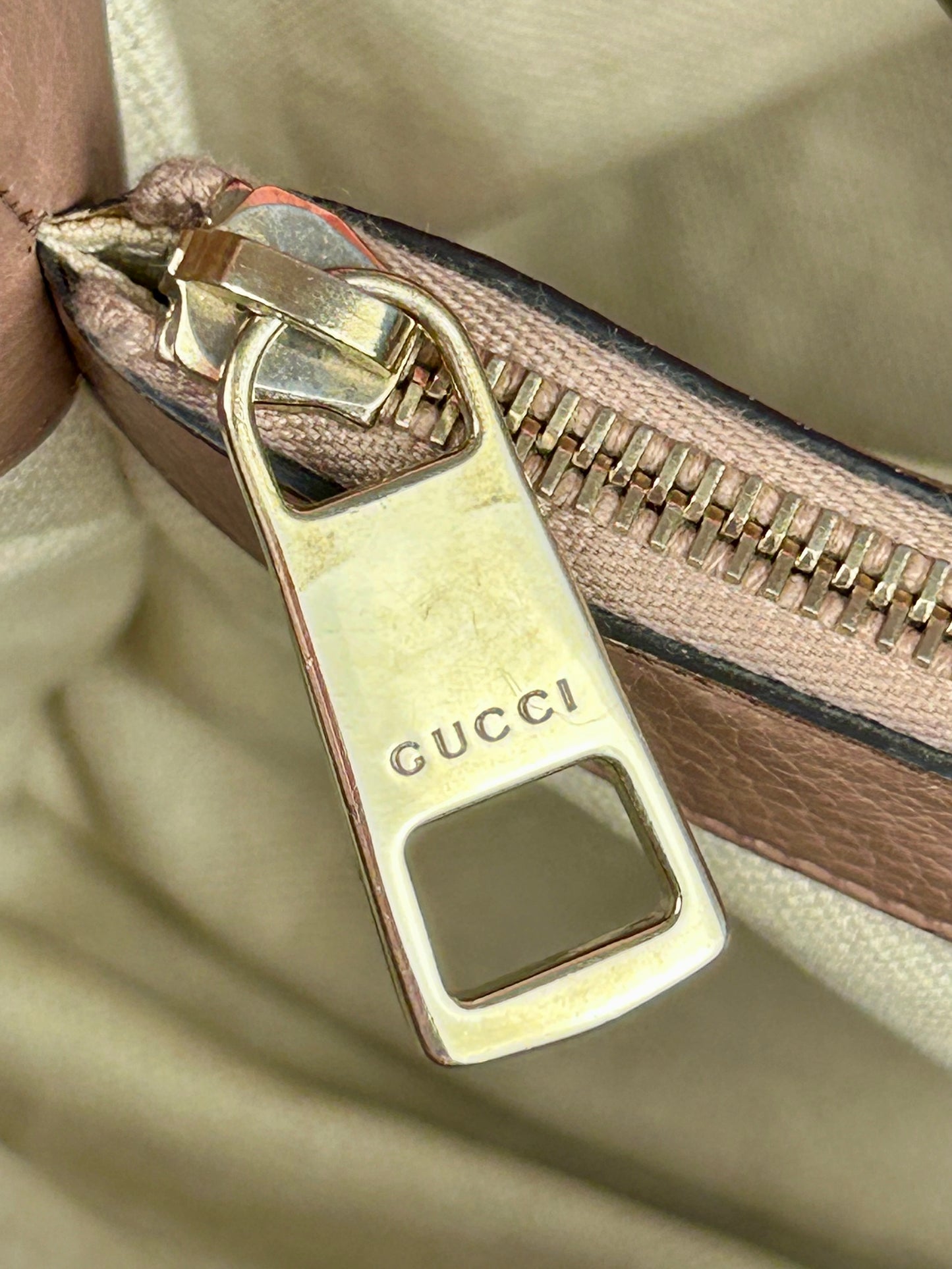 Mauve Gucci Bamboo Handle Two-Way