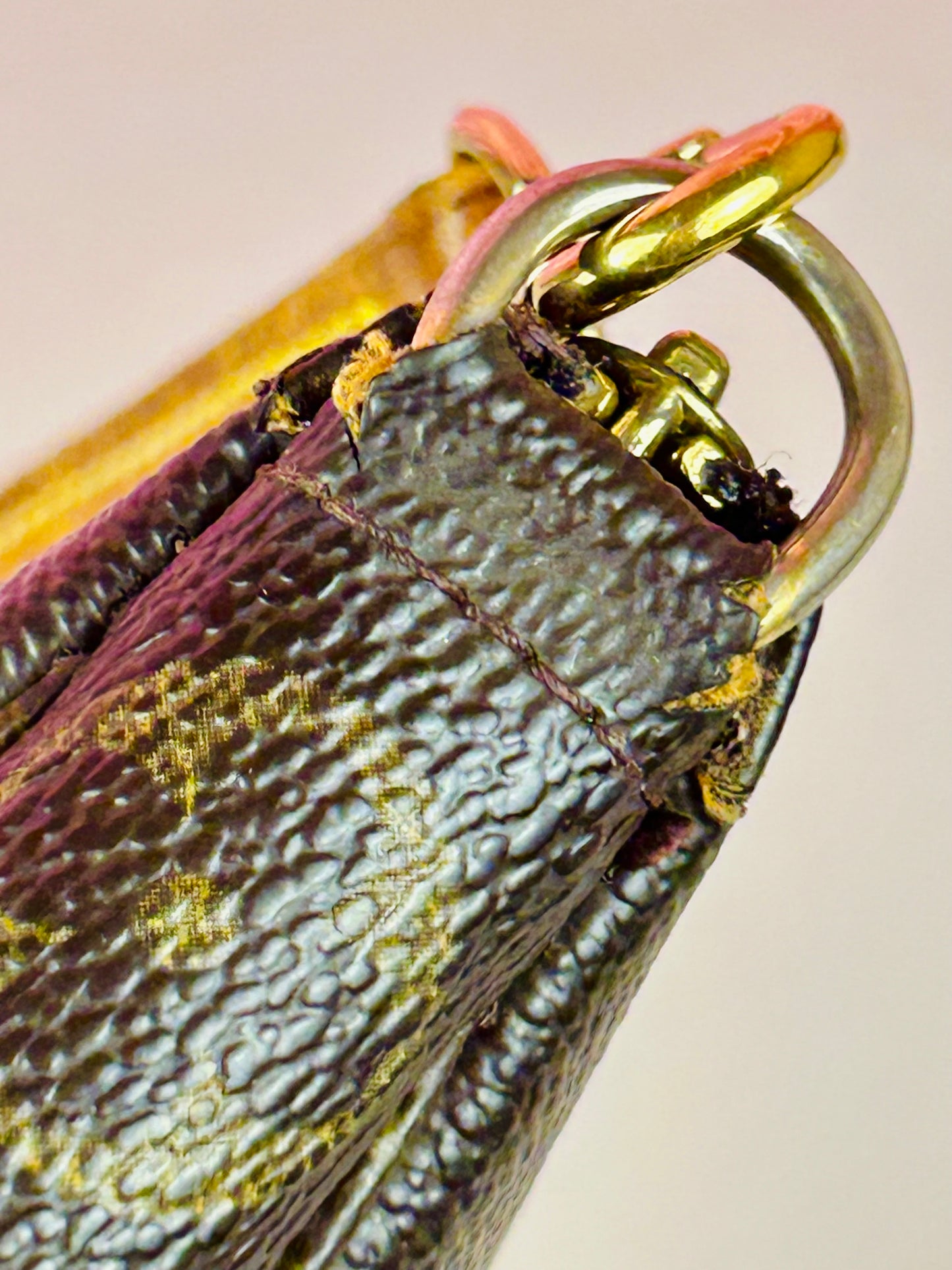 Pochette Accessories