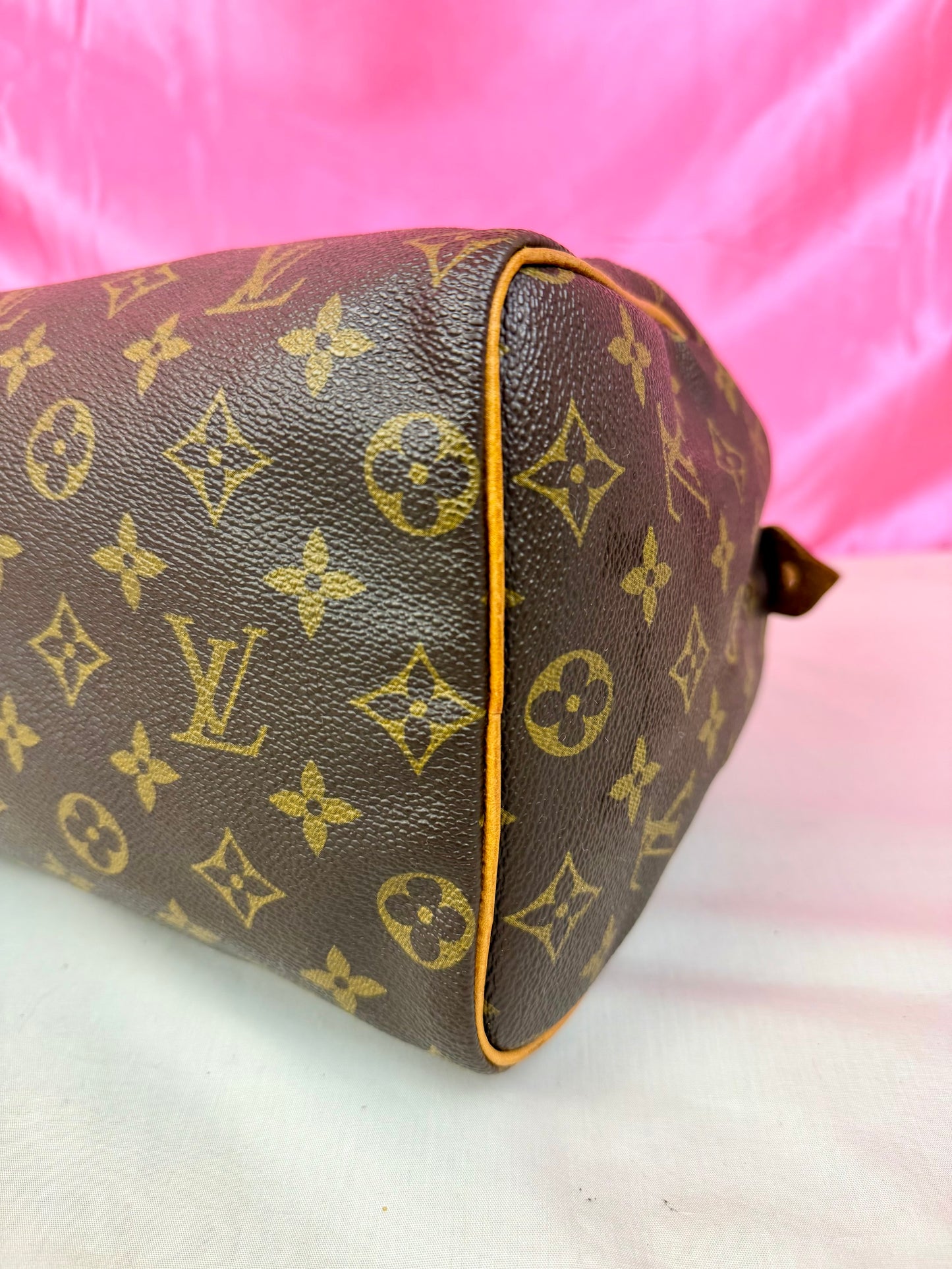 Vintage Speedy 25
