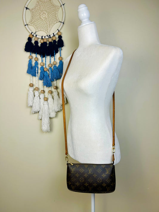 Pochette Accessories