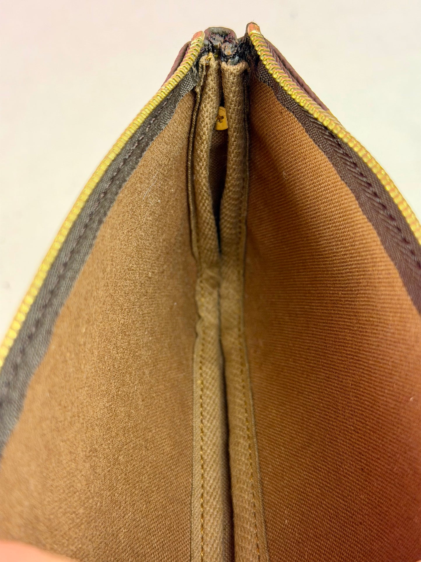 Sac Shopping Pouch on Chain