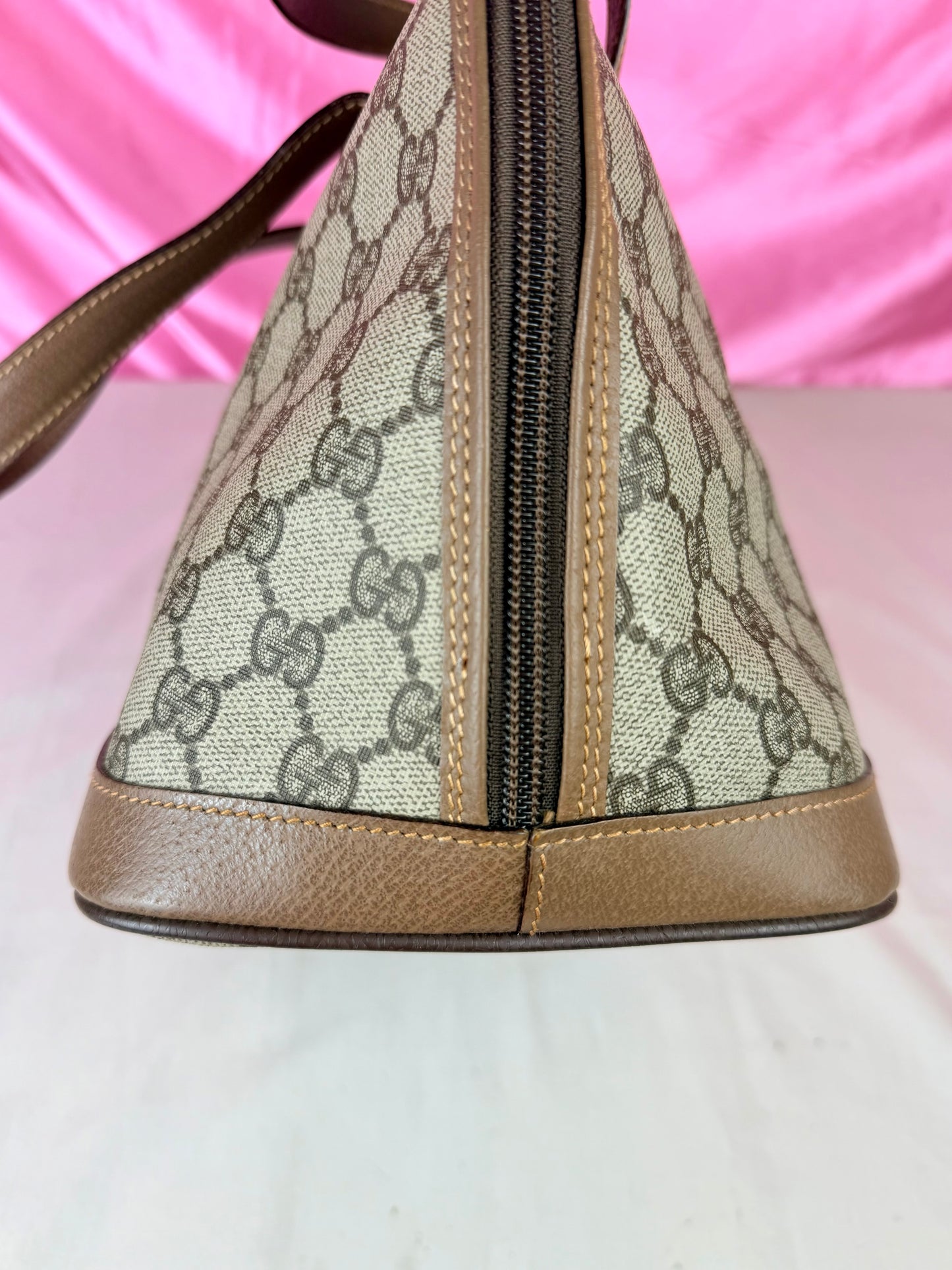 Gucci Supreme Alma