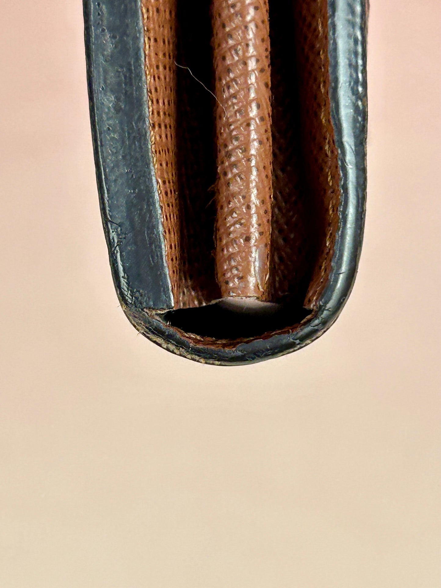 Sarah Wallet NM in Monogram/Brown