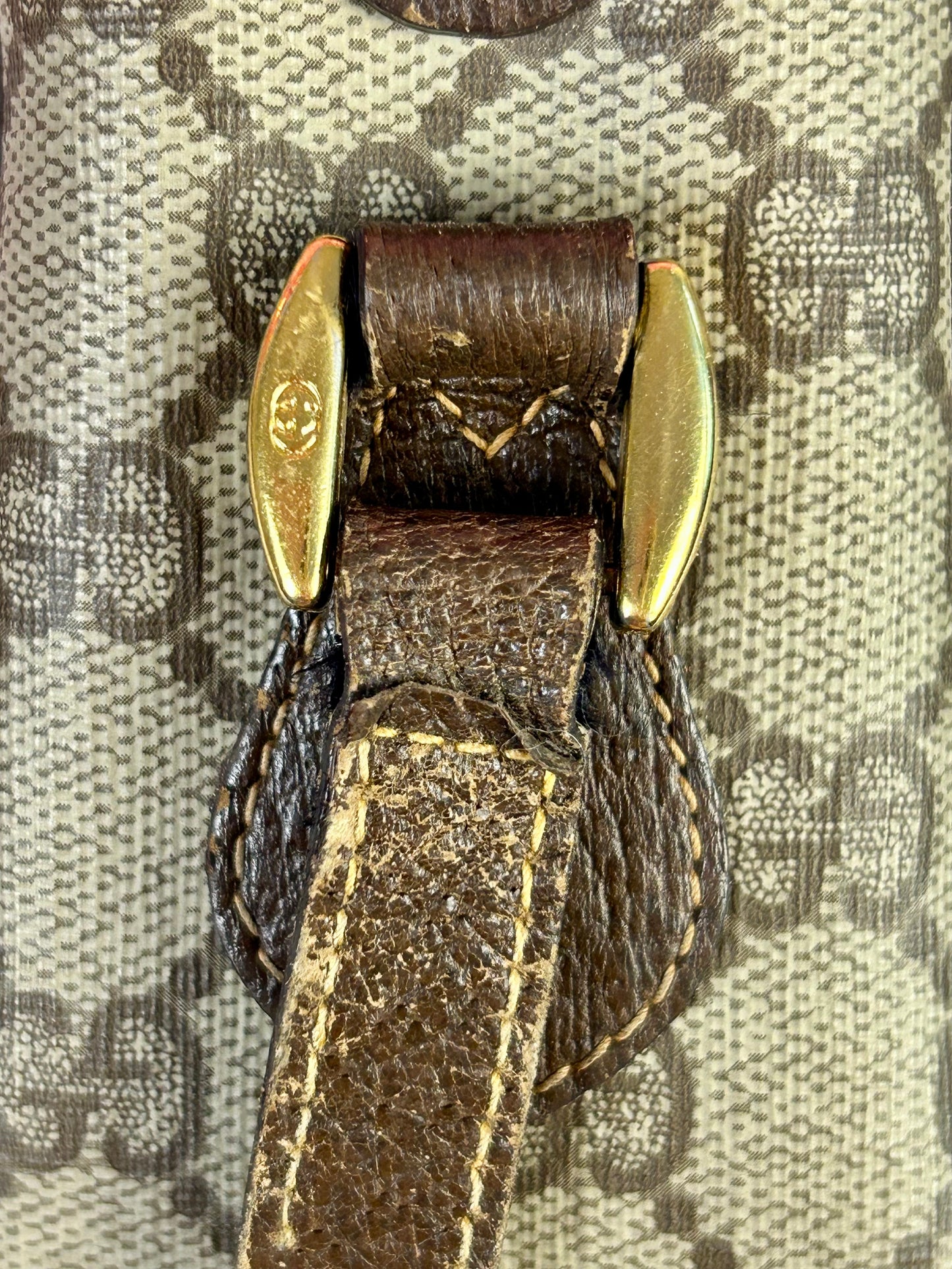 Gucci Large Sherry Line