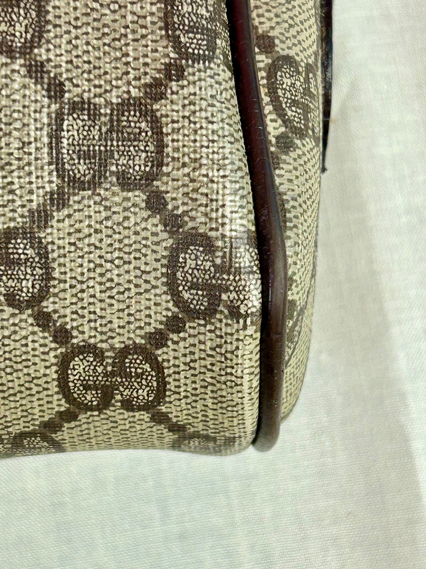Gucci Large Sherry Line