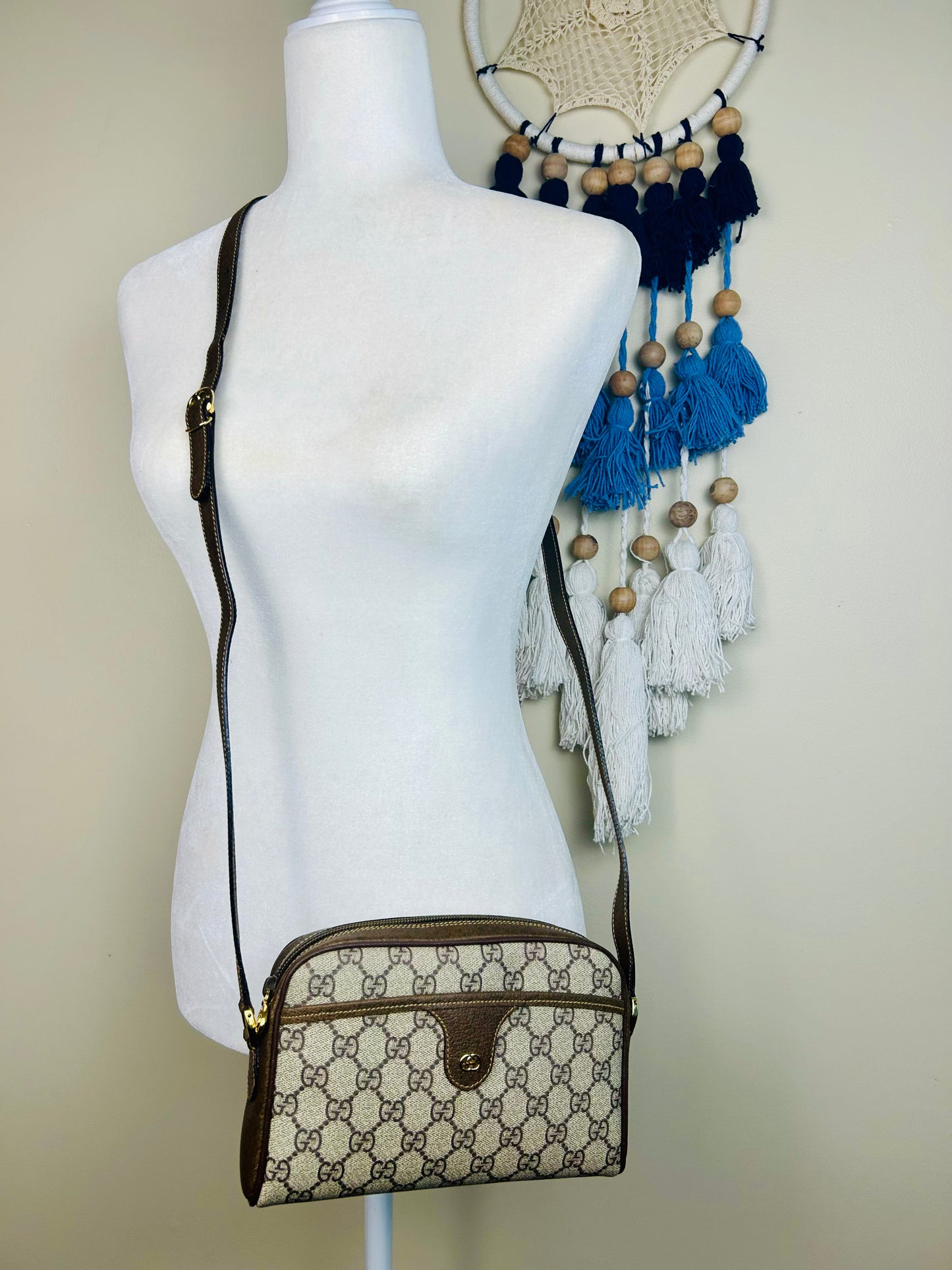 Vintage Gucci Supreme Sling